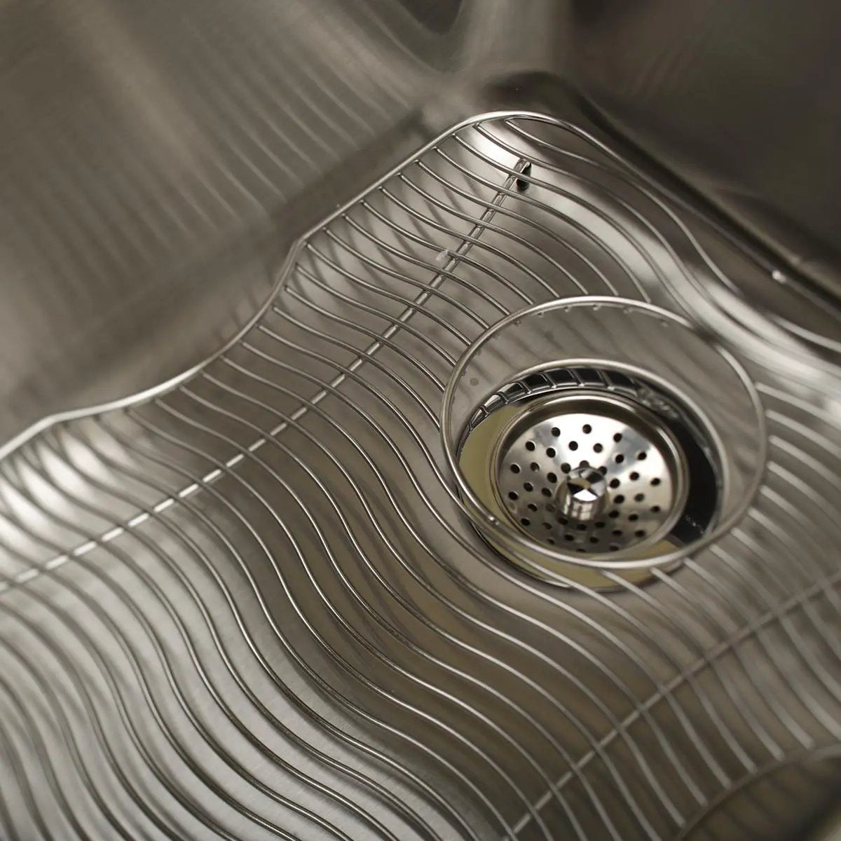 lustrous satin single bowl undermount sink kit