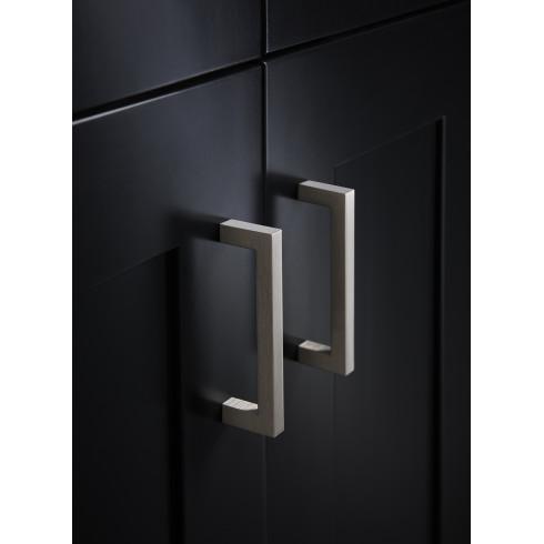 polished chrome bar pull