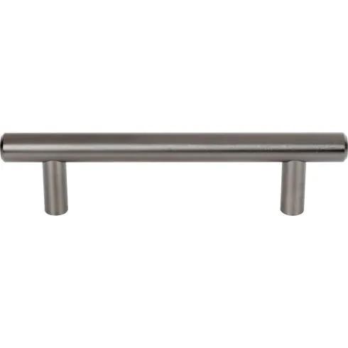 Top Knobs Hopewell Bar Pull 3 3/4 Inch (c-c) by Top Knobs