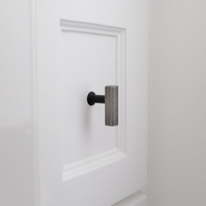 weathered nickel,matte black knob