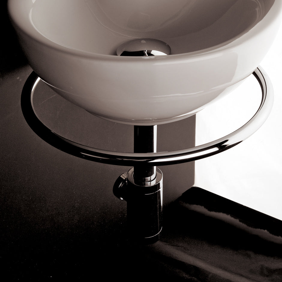 polished chrome towel bar