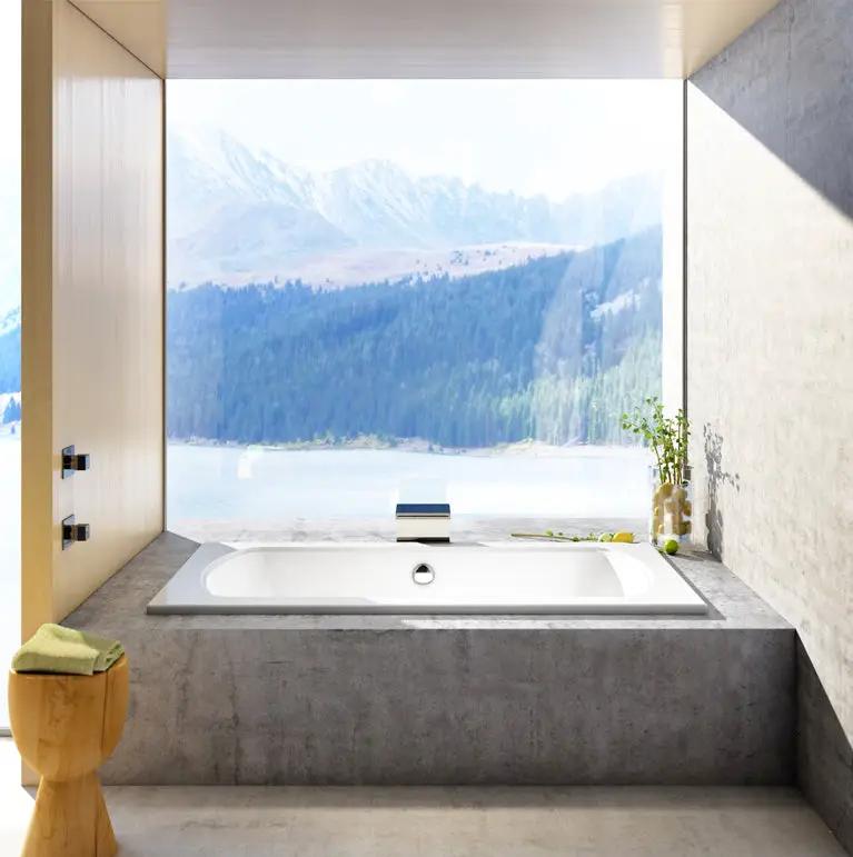 bathtub