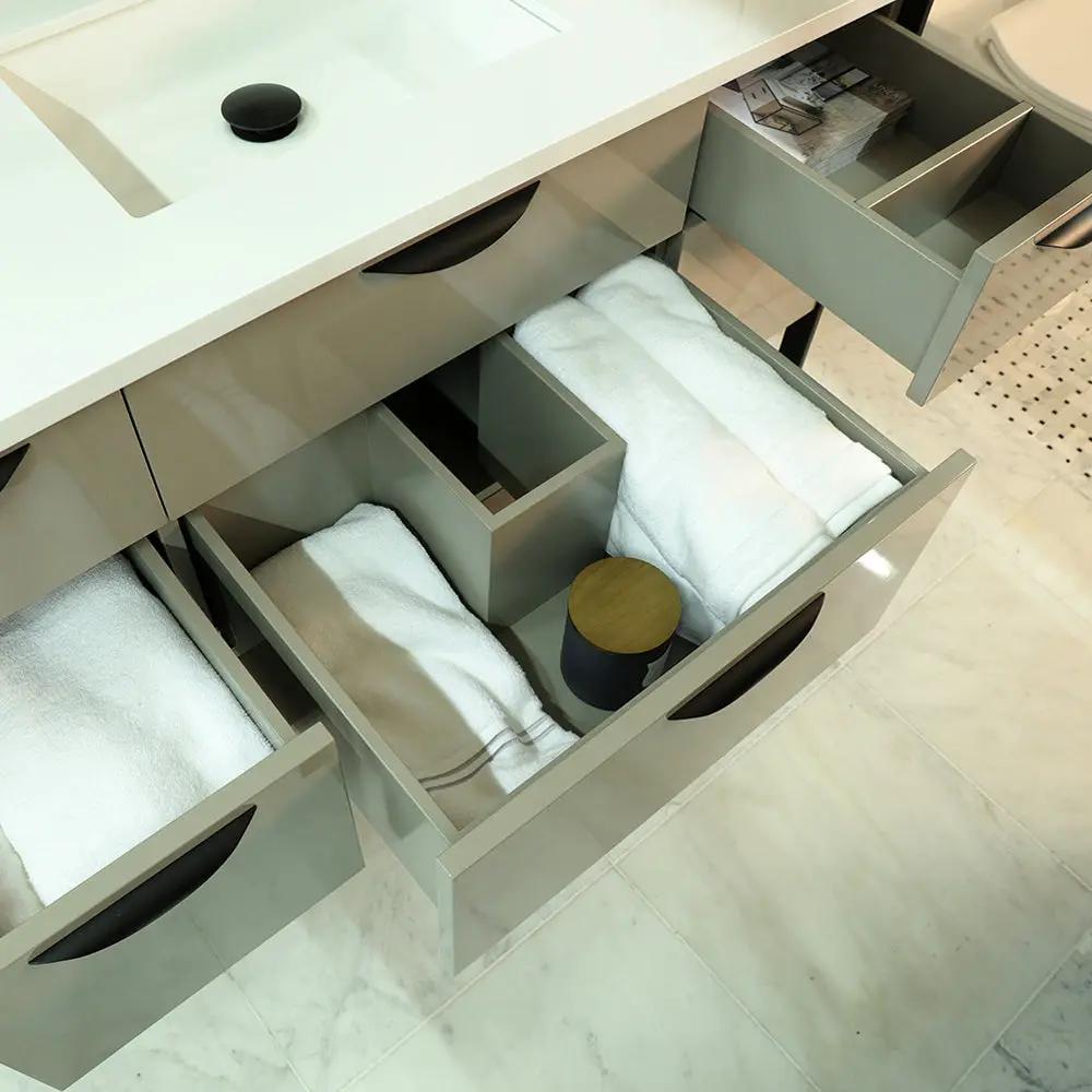 fluttini detailing front side vanity