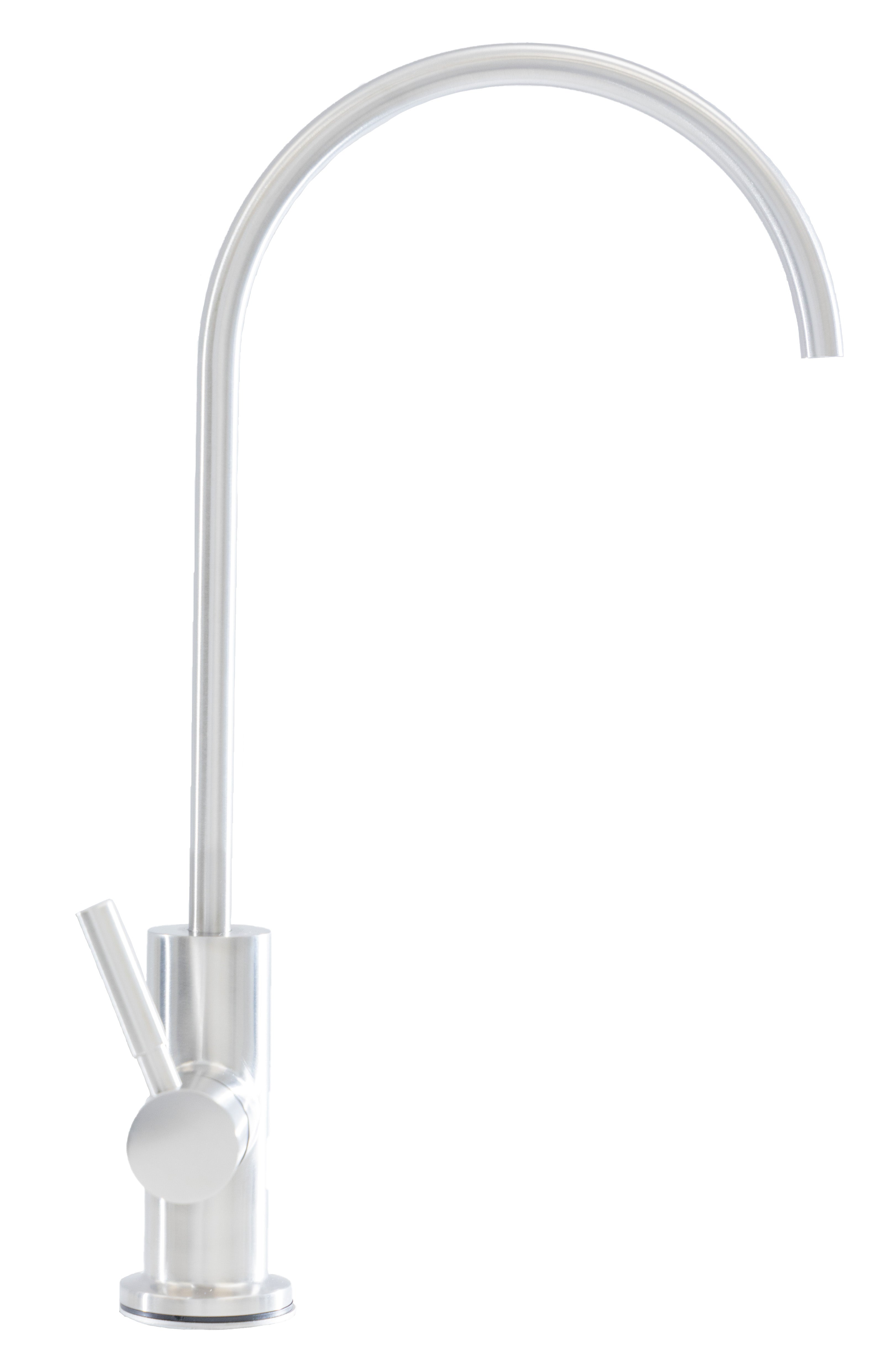 white kitchen faucet