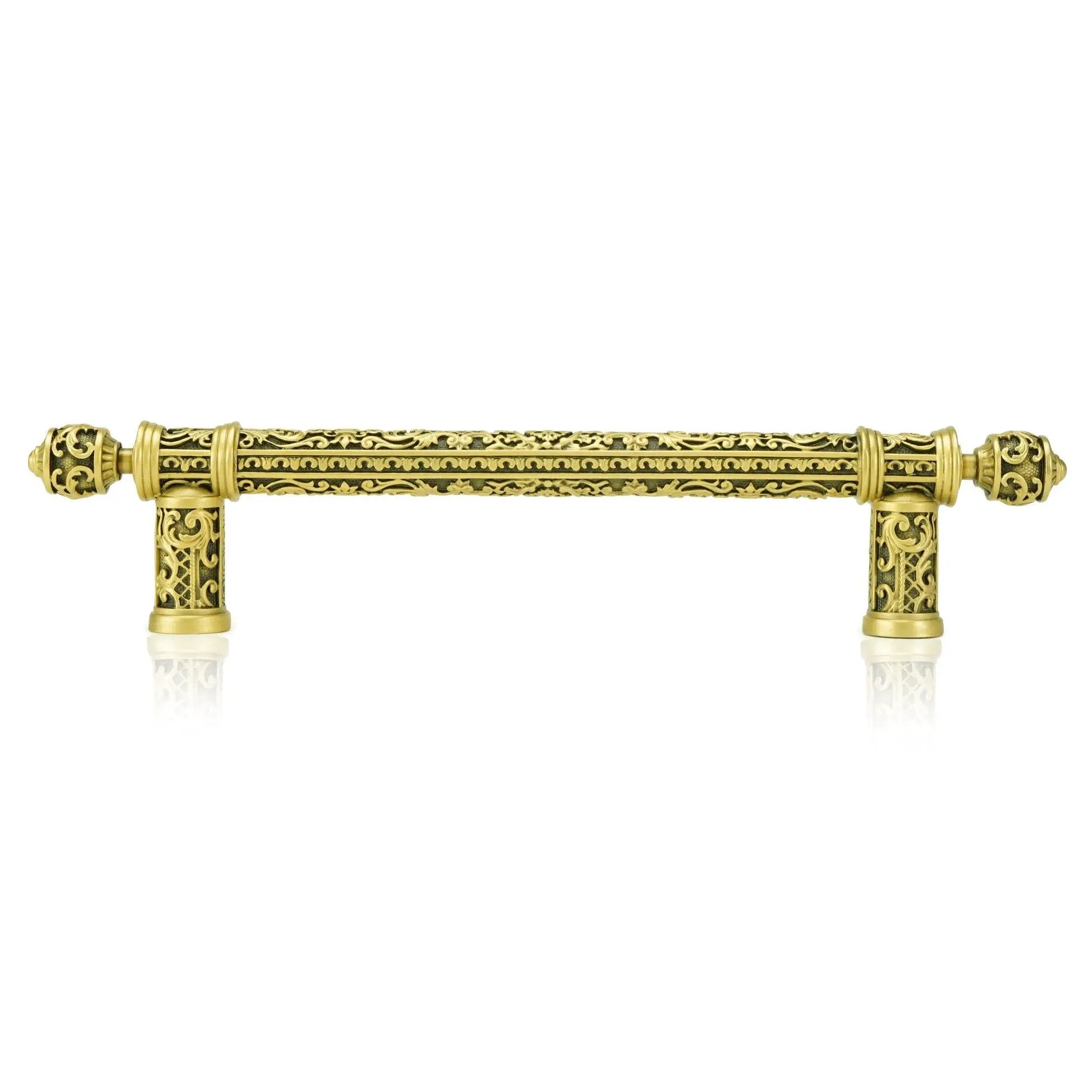 Edgar Berebi 5" C to C Monterey Pull by Edgar Berebi
