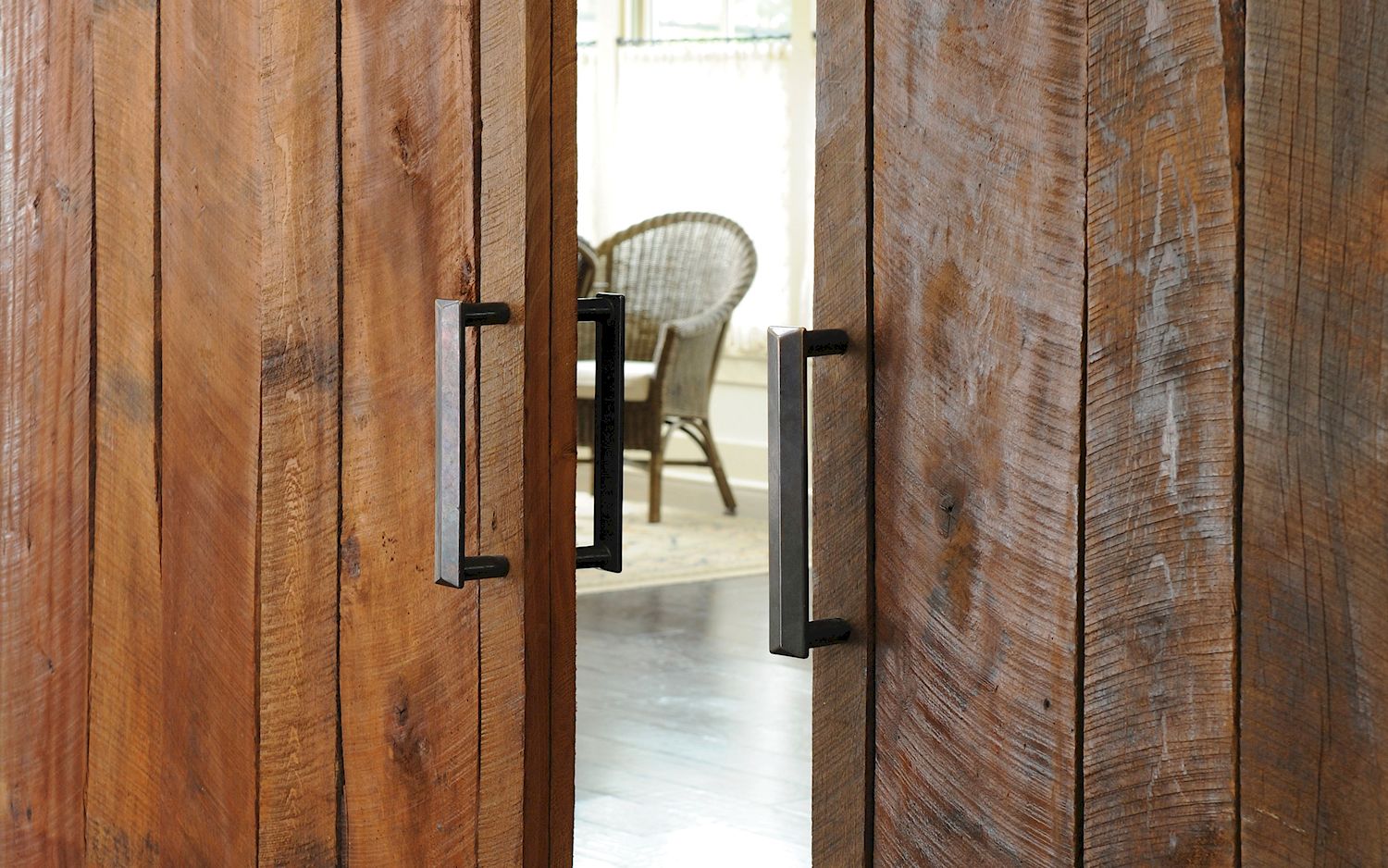 bronze rust cabinet pull