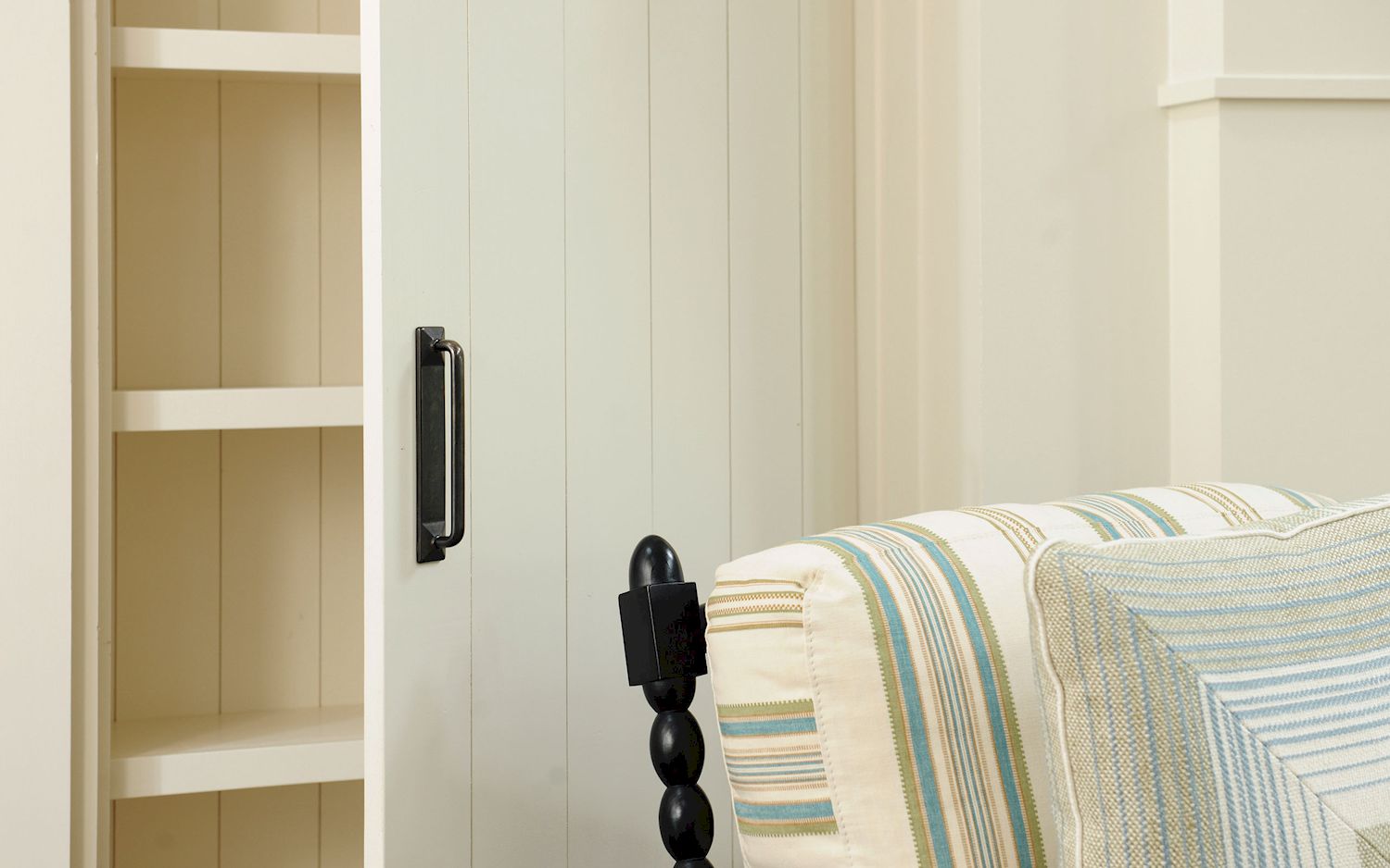 bronze dark cabinet pull