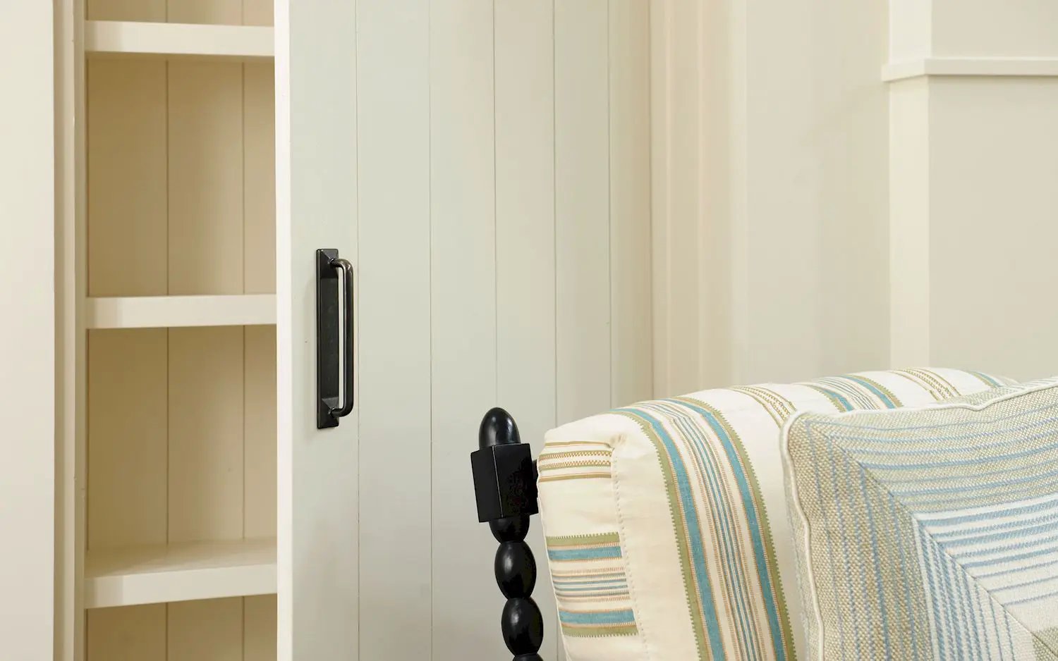 bronze dark cabinet pull