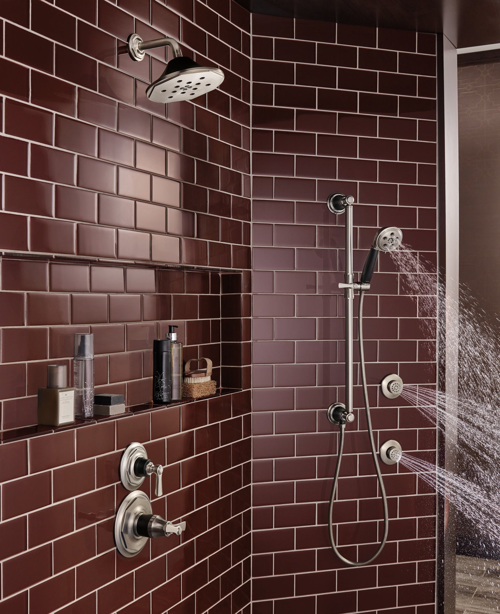 luxe nickel /matte black handshower