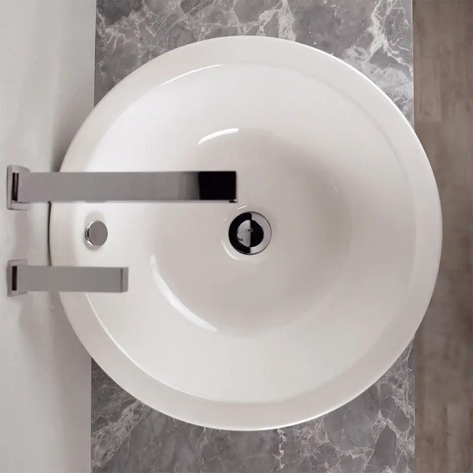white sink