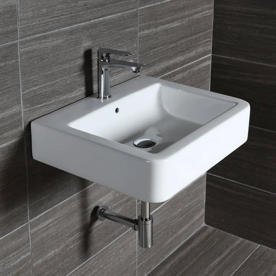 white sink