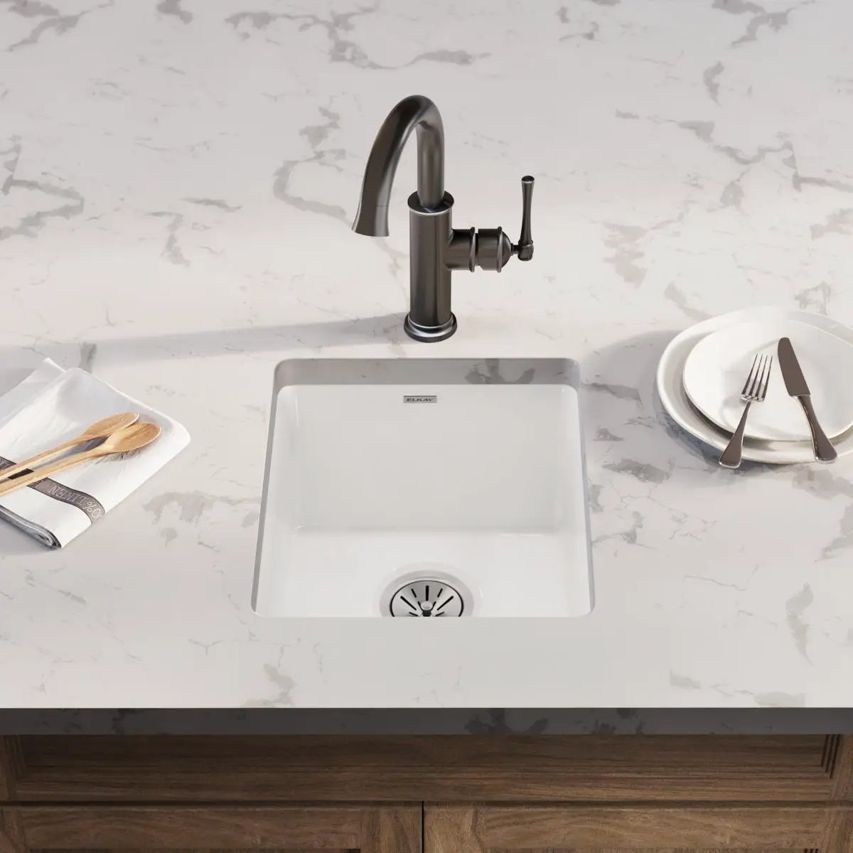 white undermount bar sink