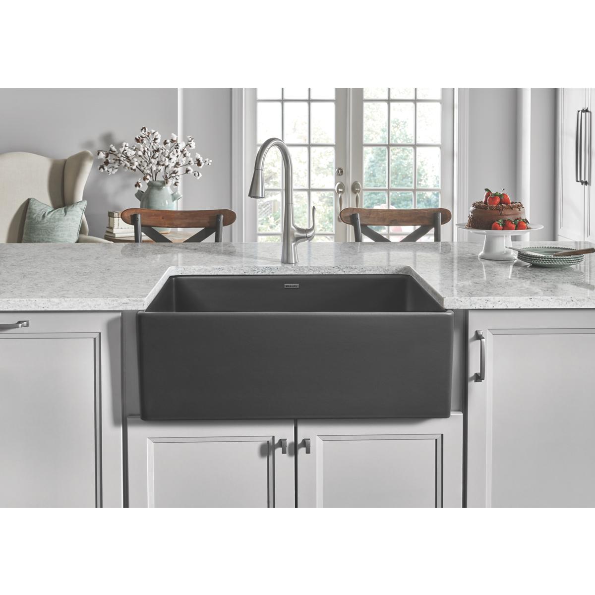 matte farmhouse sink
