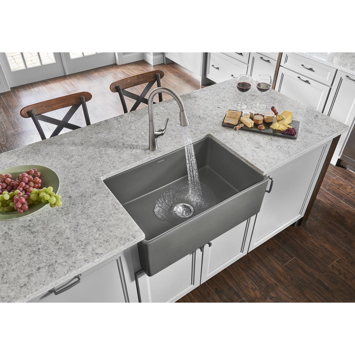 matte farmhouse sink