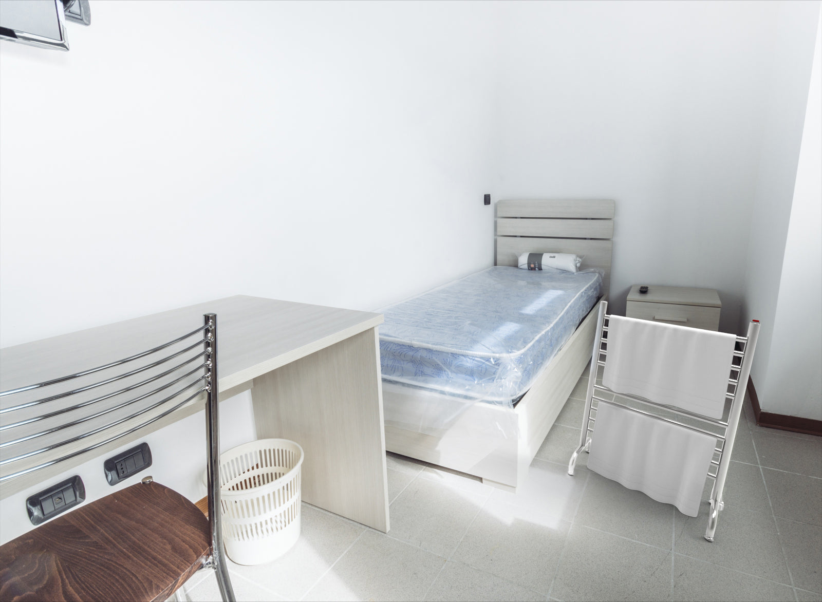 polished towel warmers