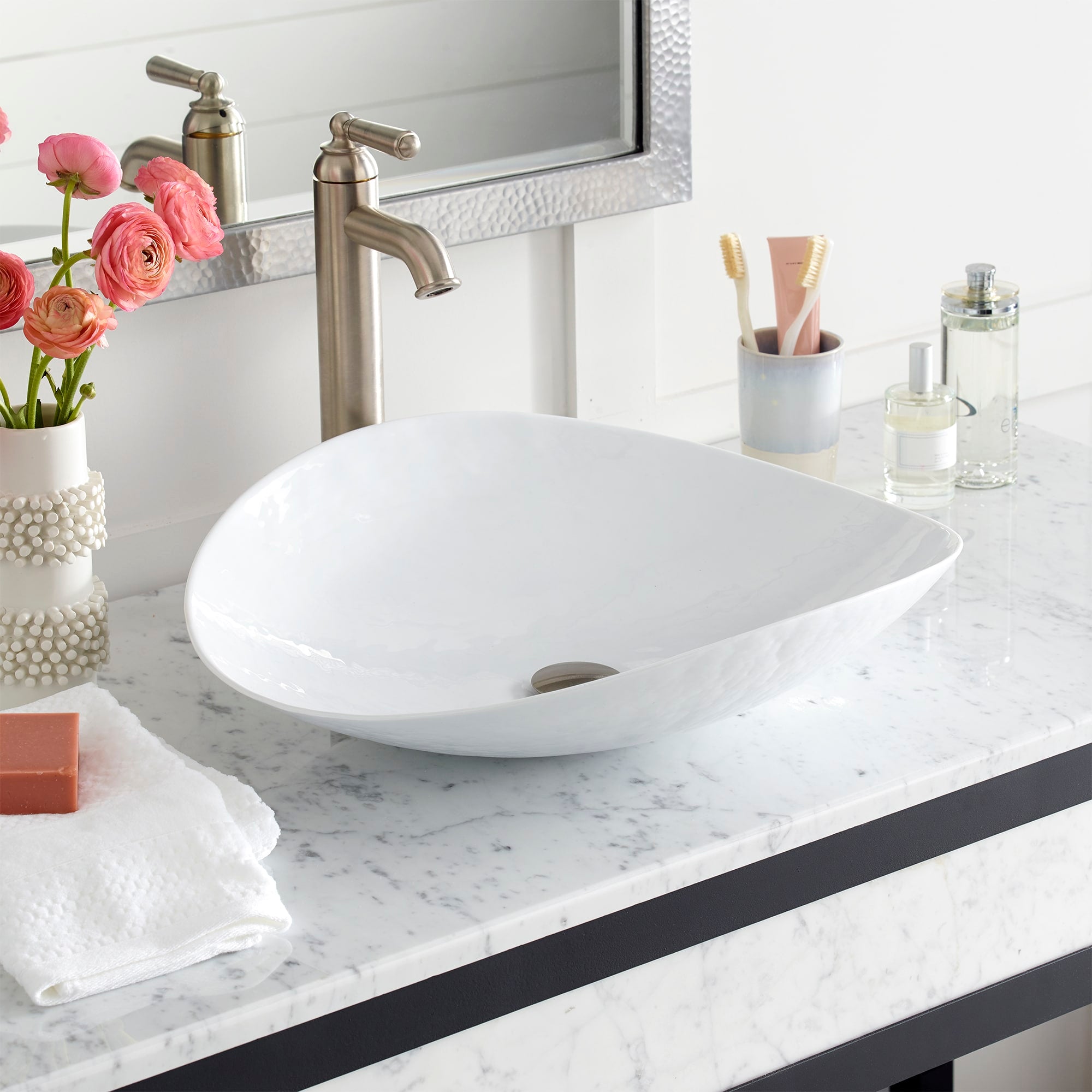 bianco bathroom sink