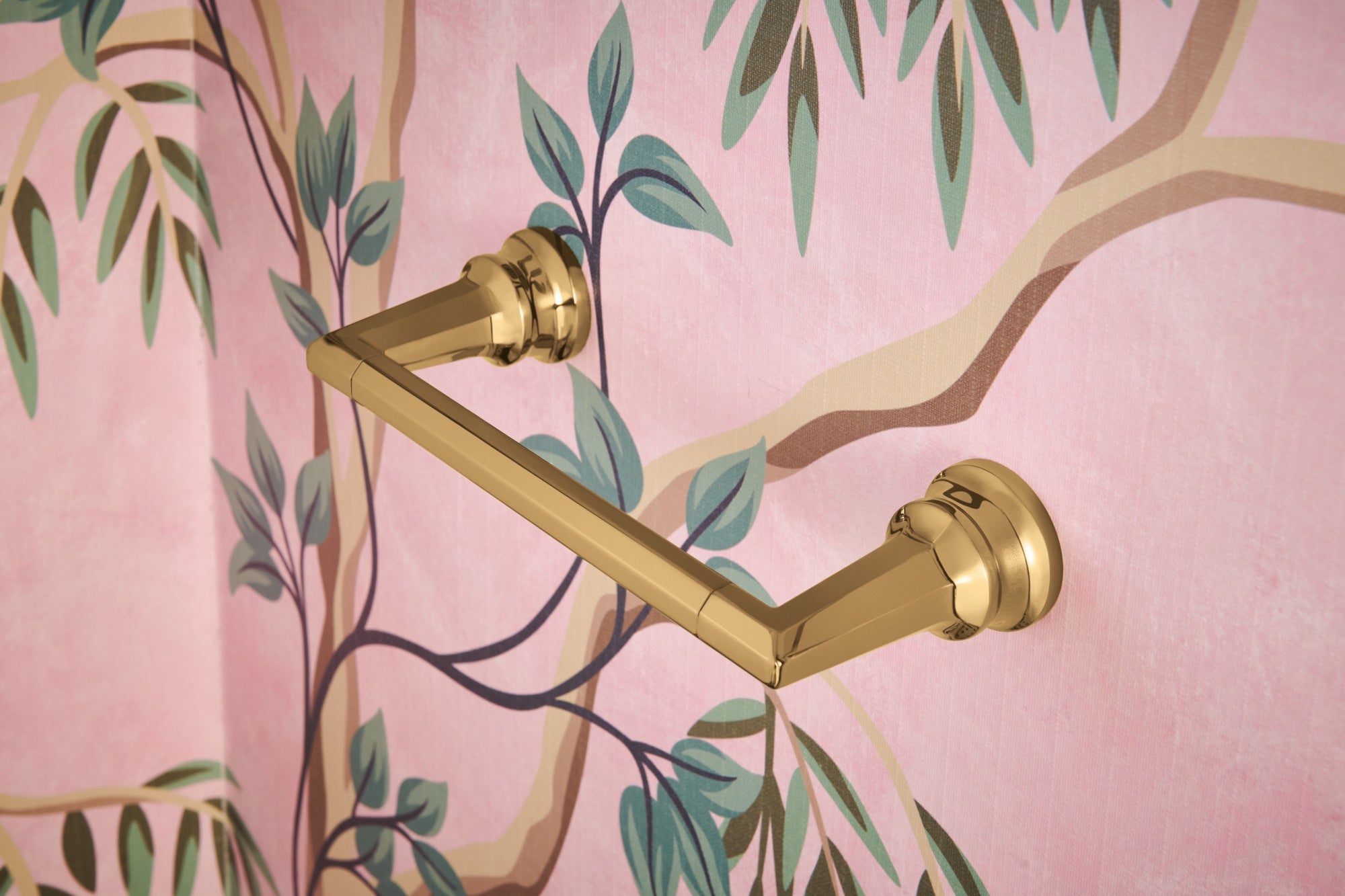 polished gold towel bar