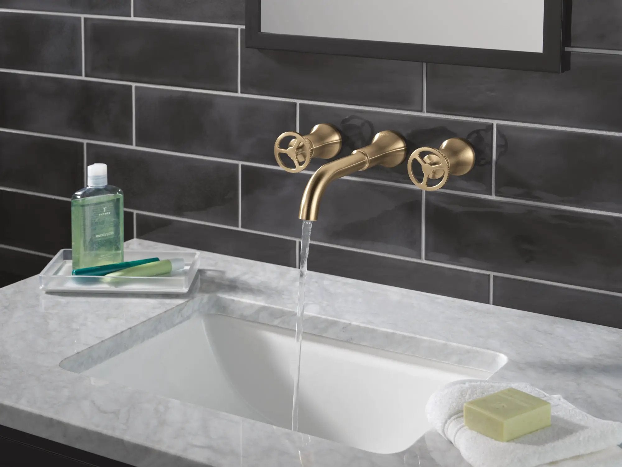 champagne bronze faucet handle