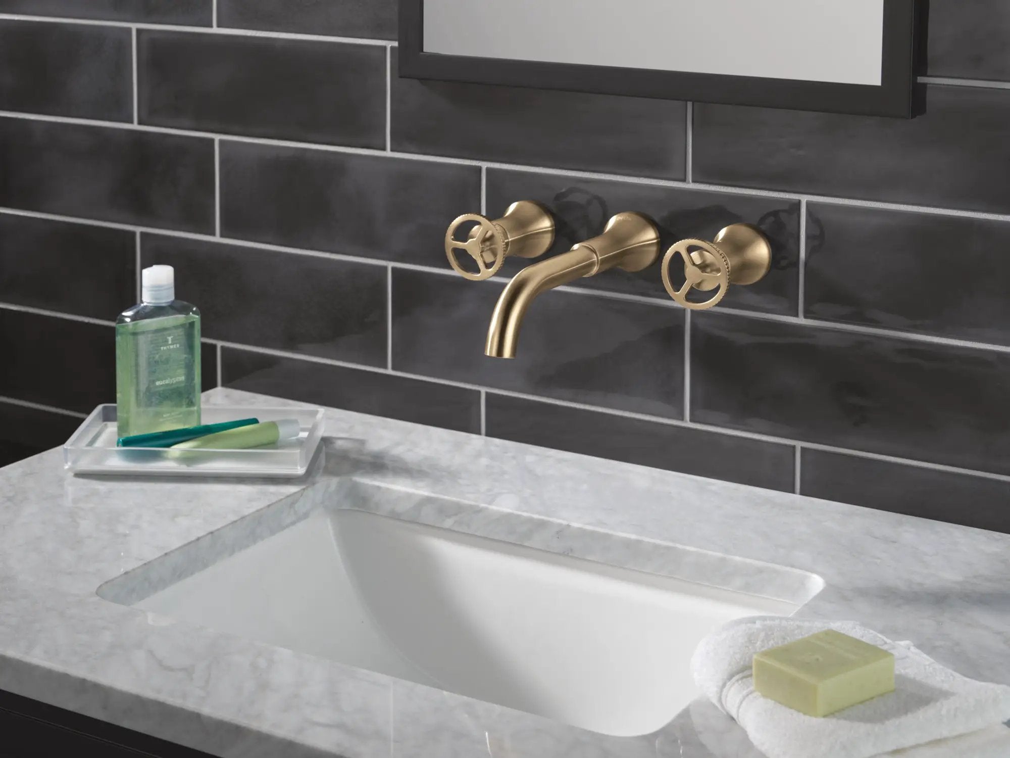 champagne bronze faucet handle