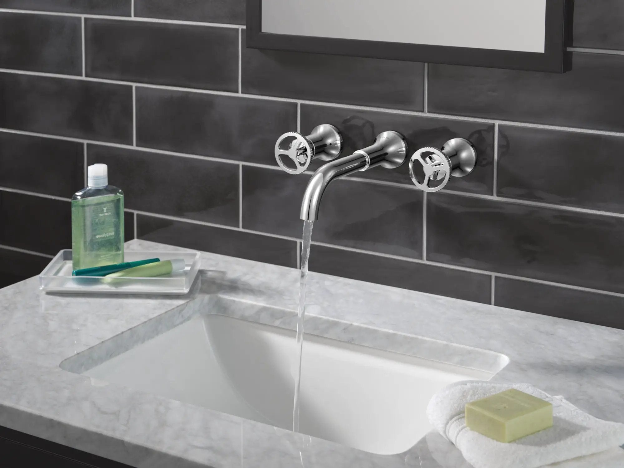 chrome faucet handle
