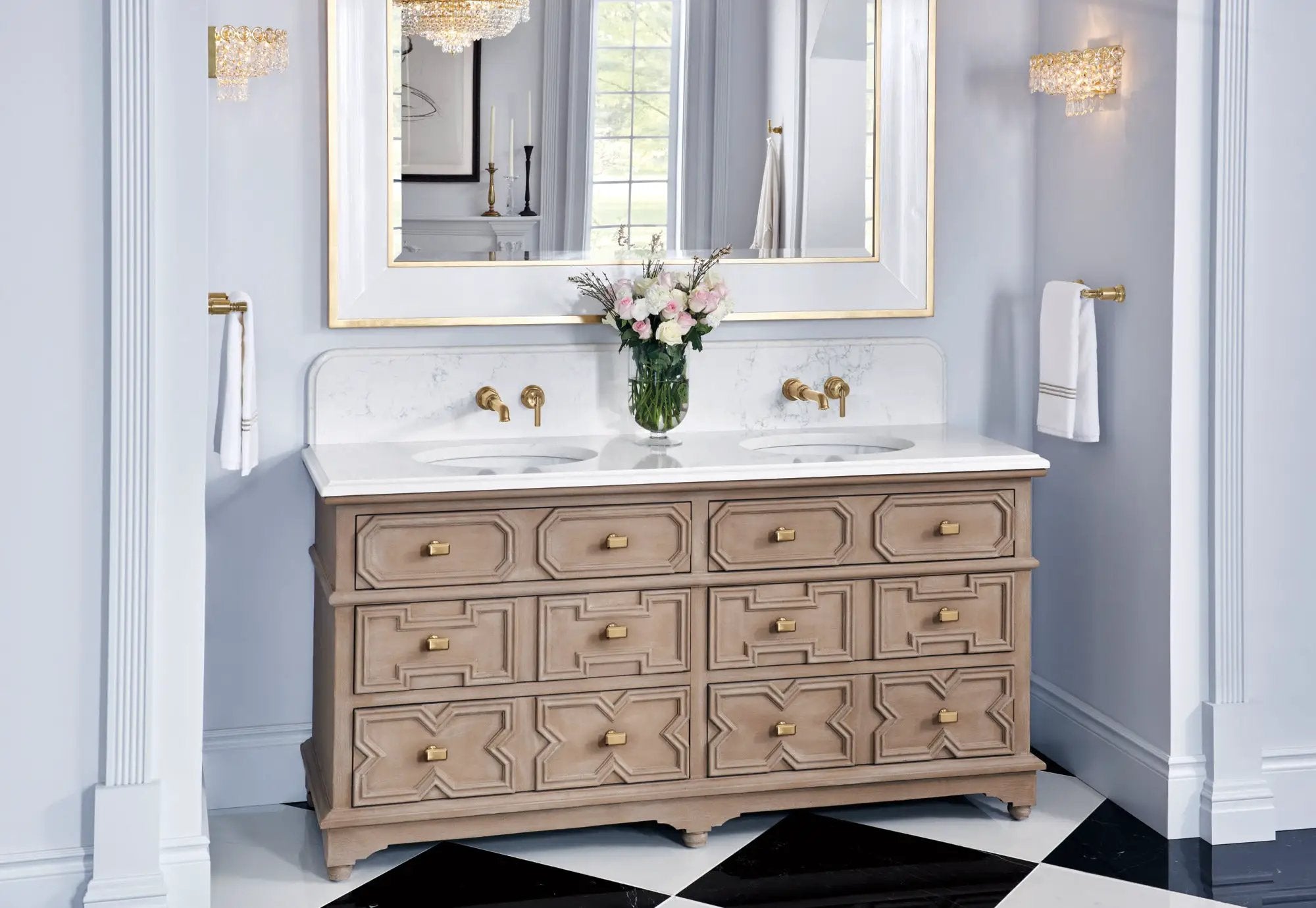 luxe gold towel bar