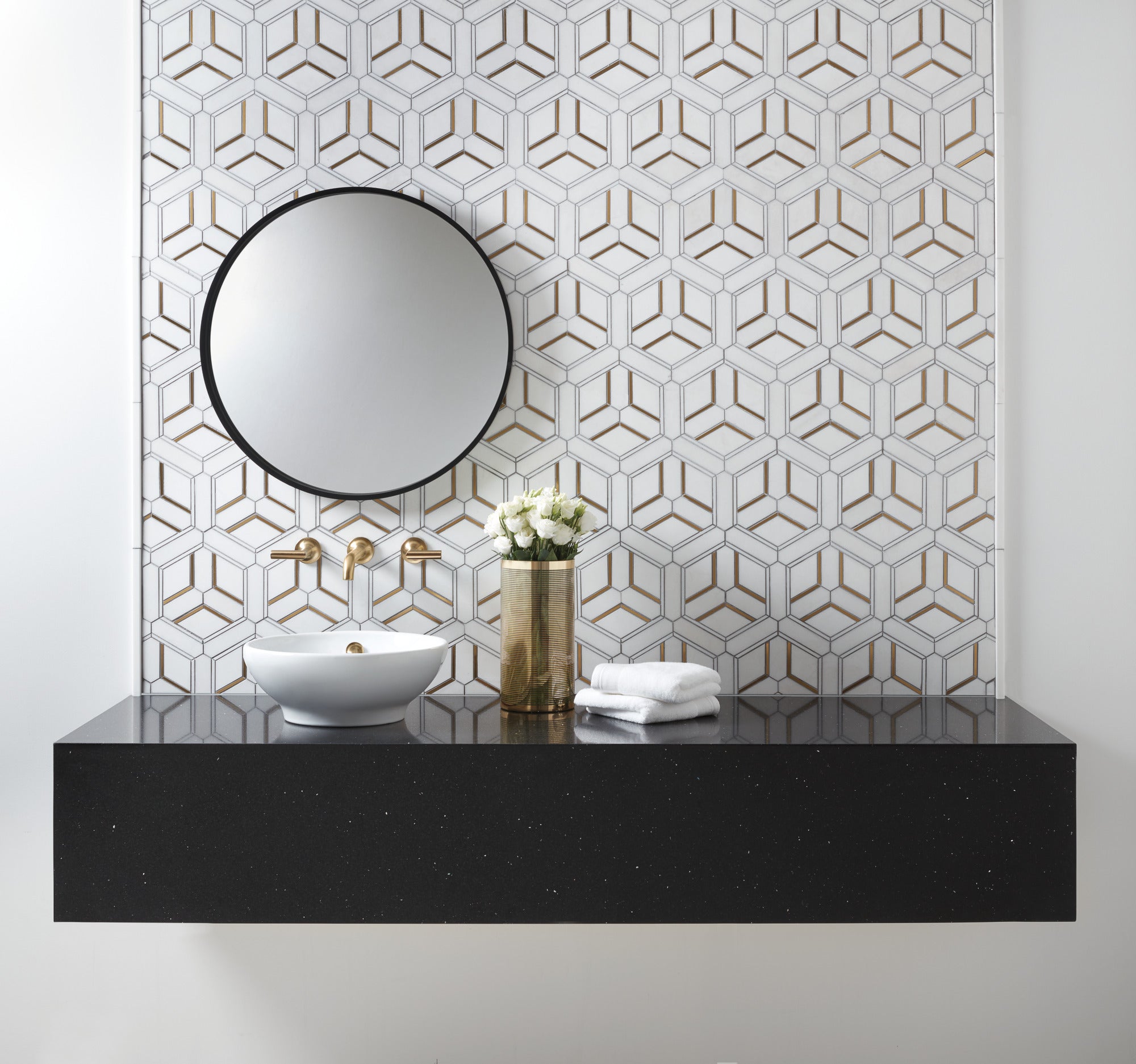 luxe gold lever handle