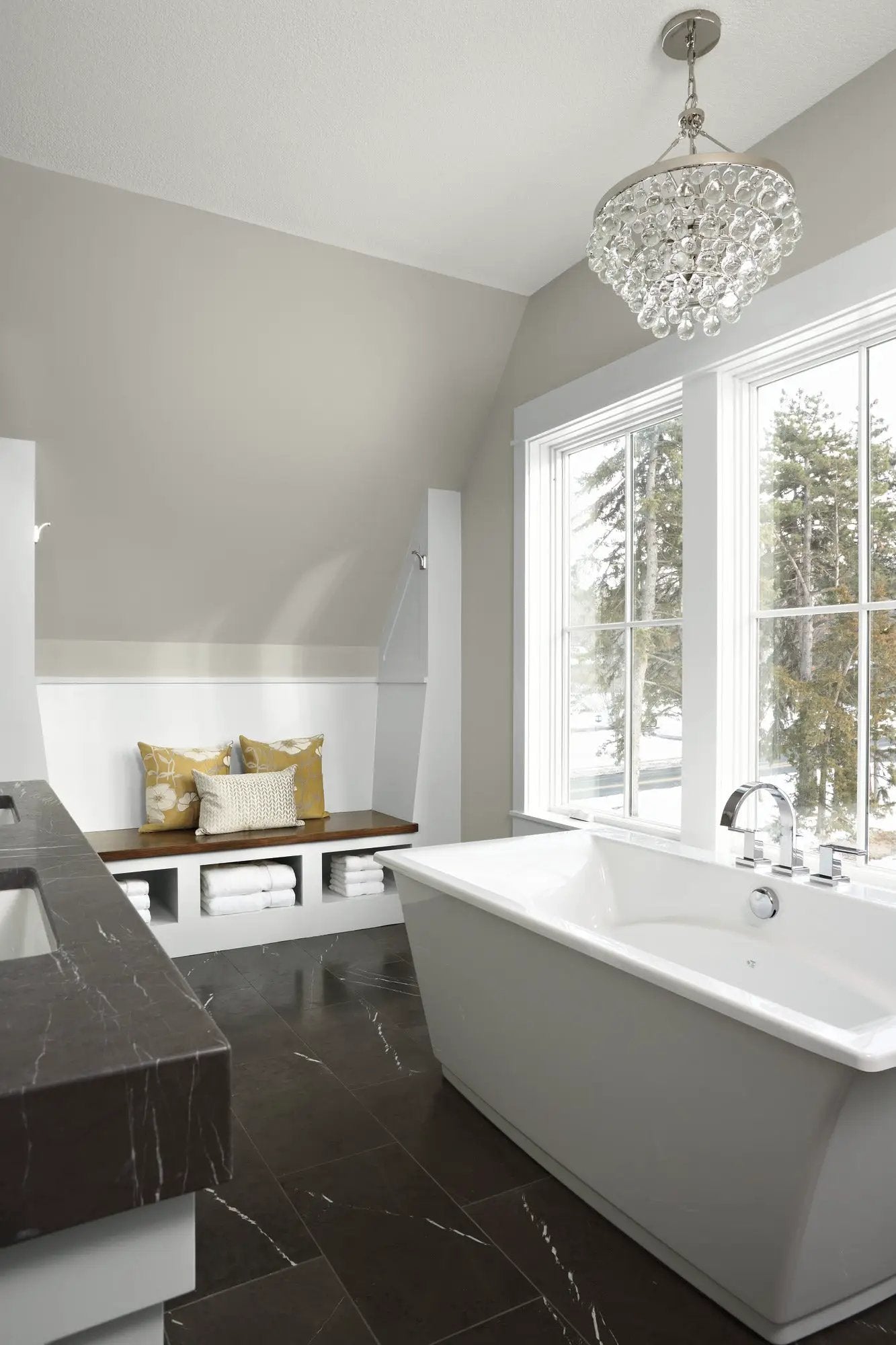 chrome tub faucet