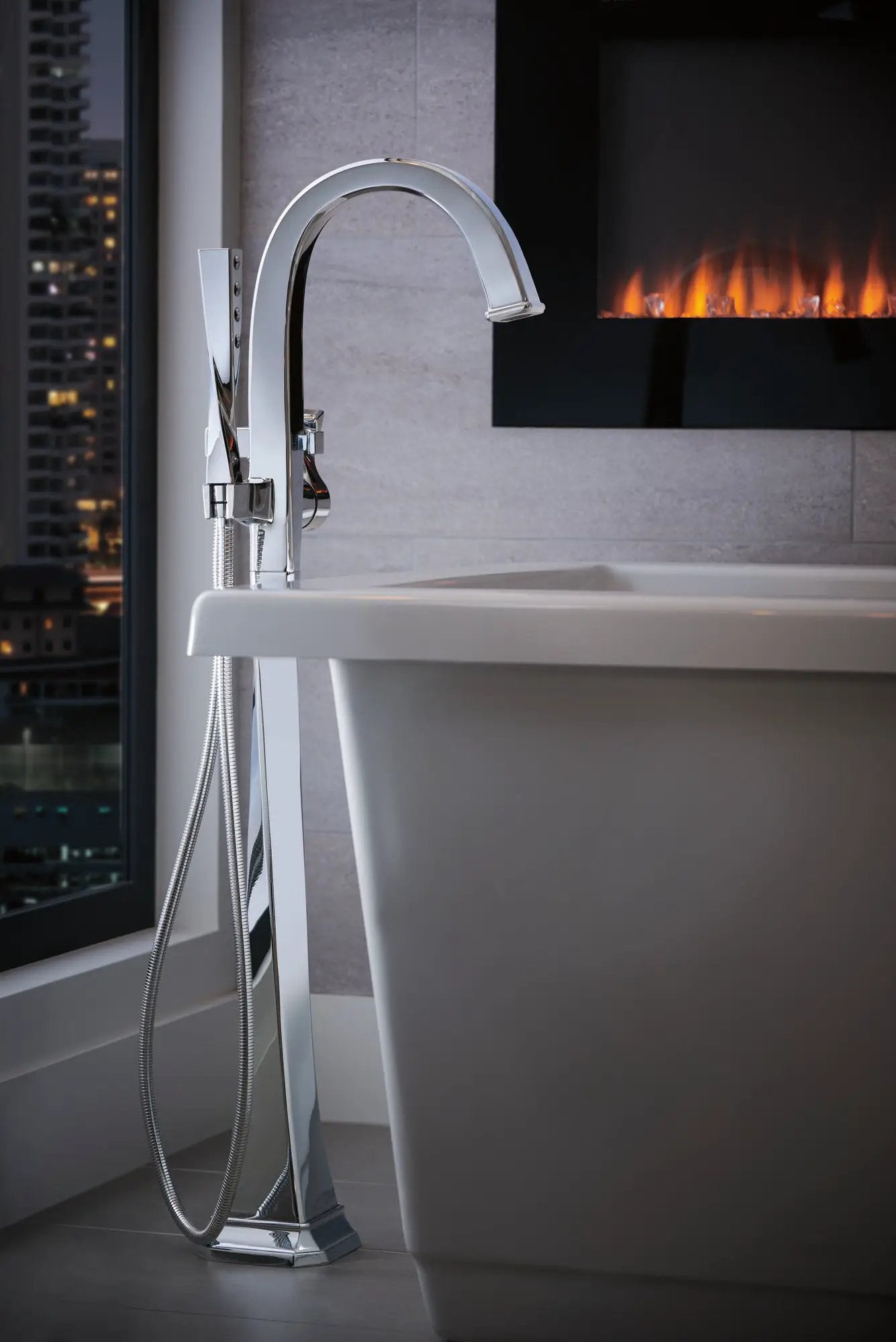 chrome tub filler