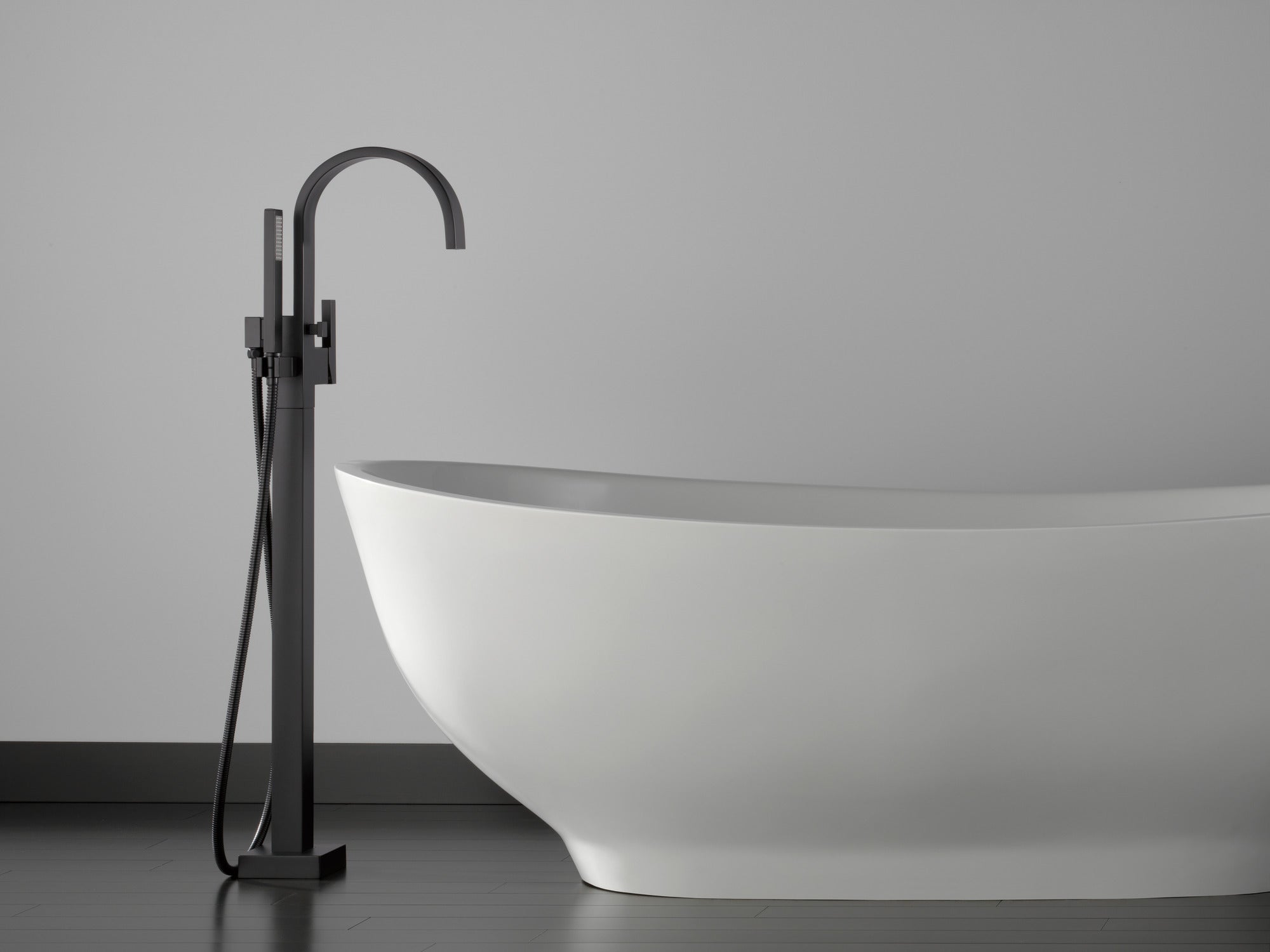 matte black tub filler