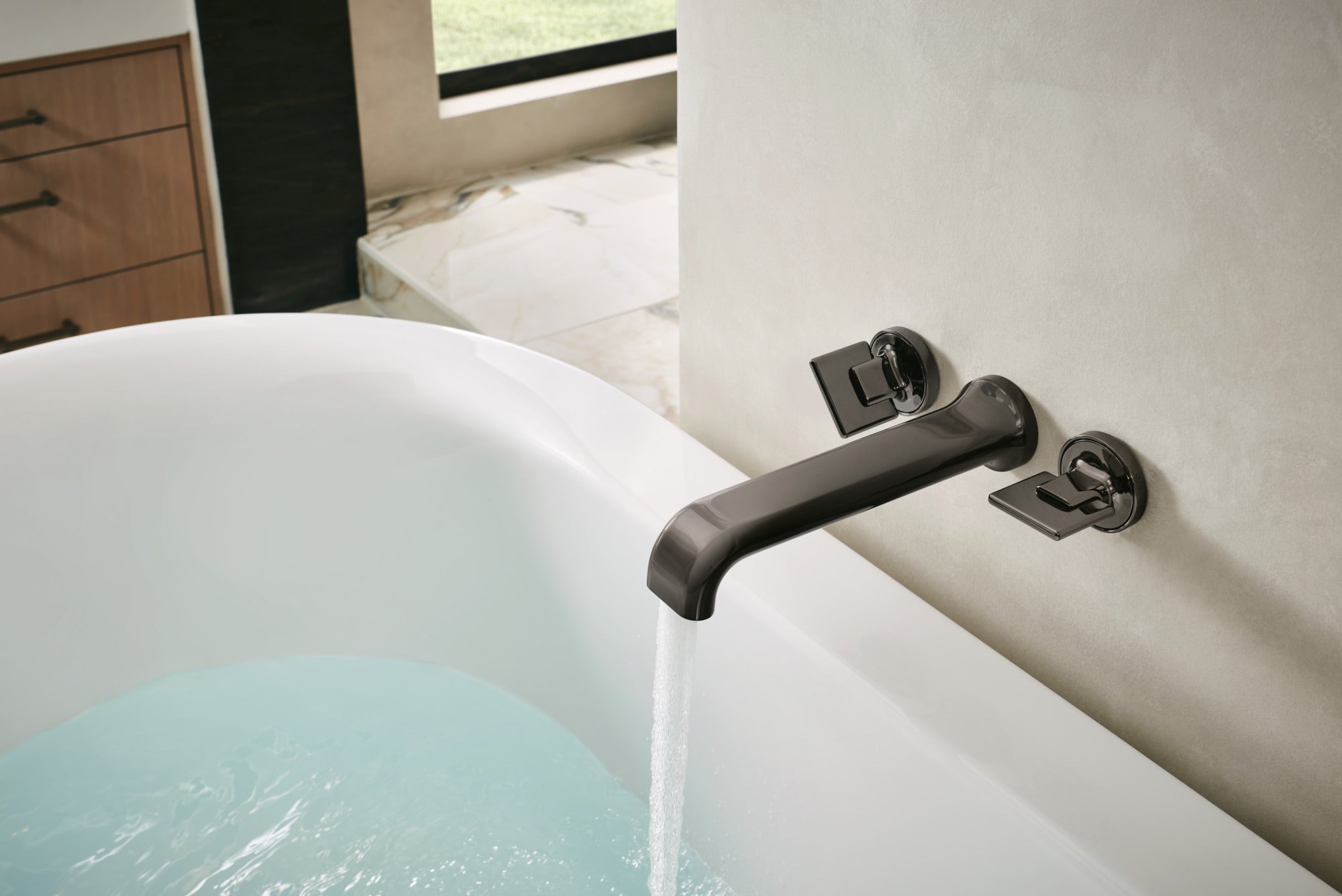 brilliance black onyx tub filler