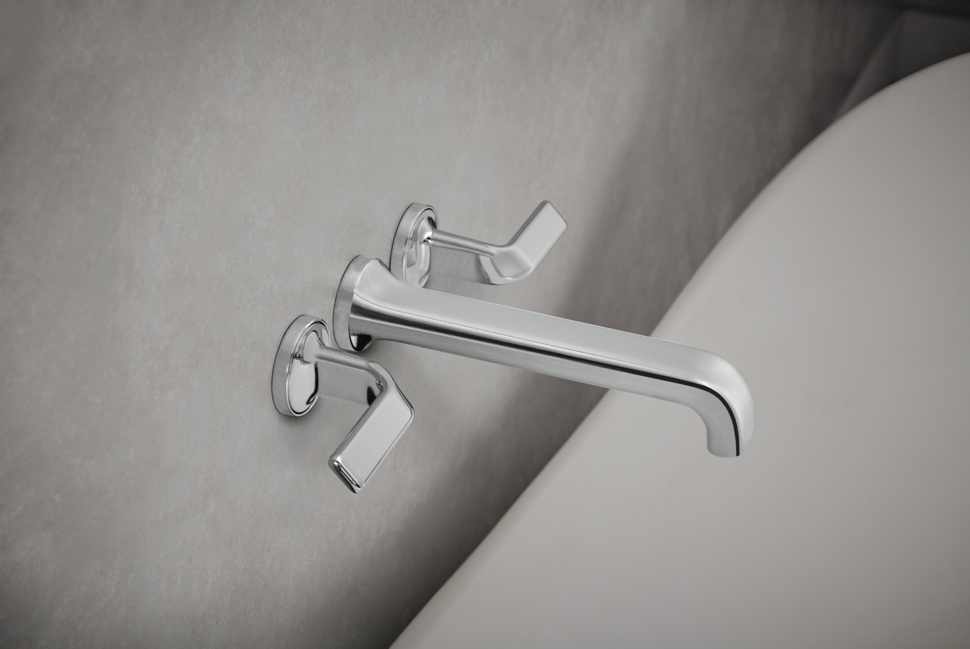 chrome tub filler