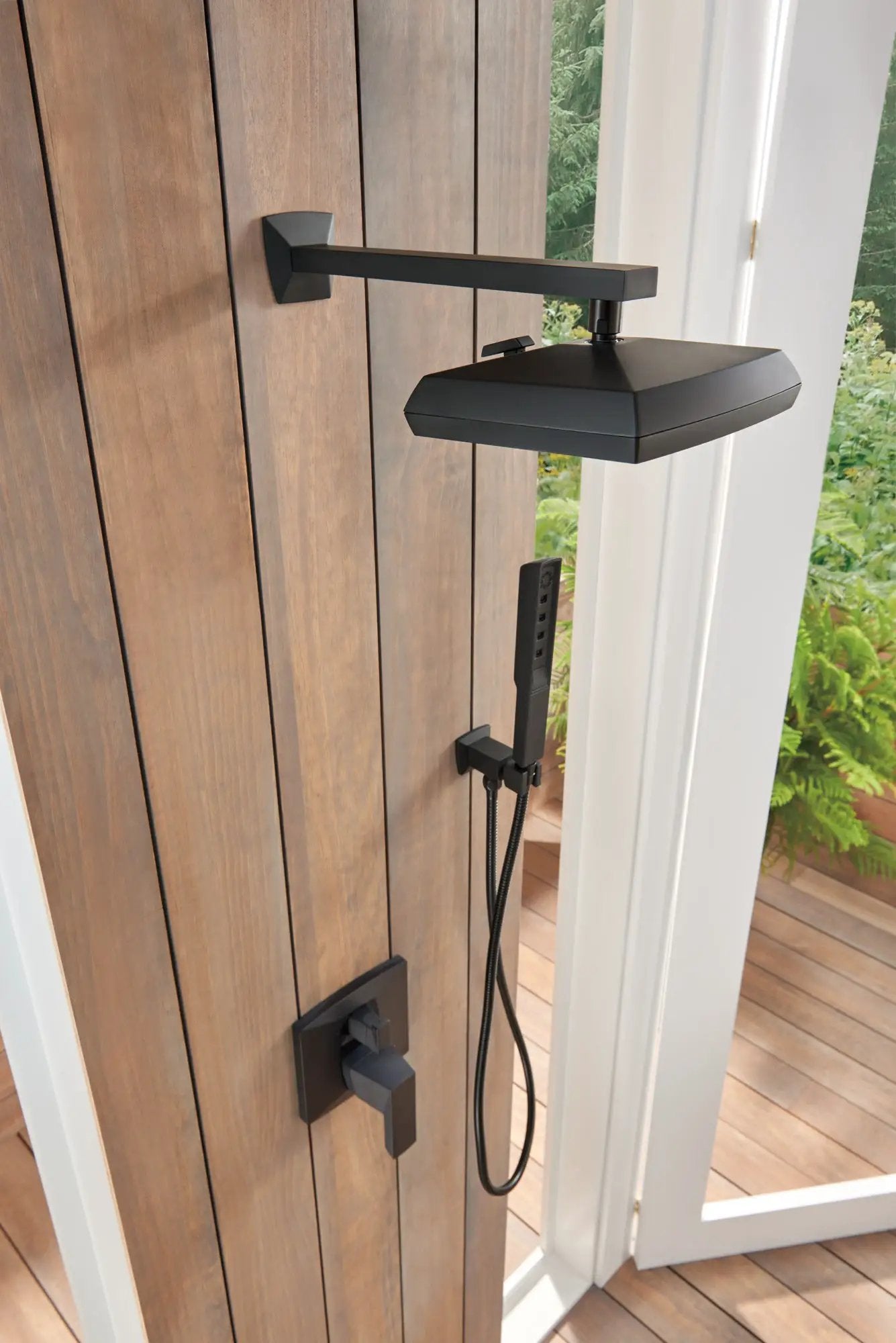 matte black diverter trim
