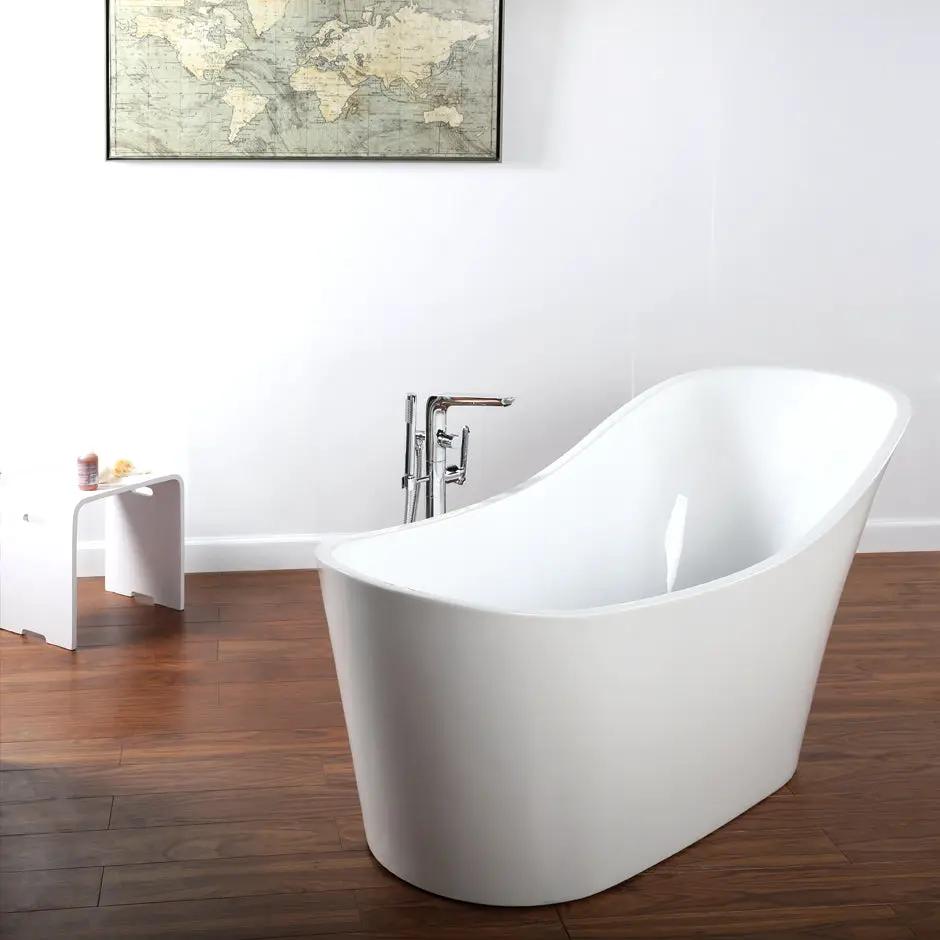white tub