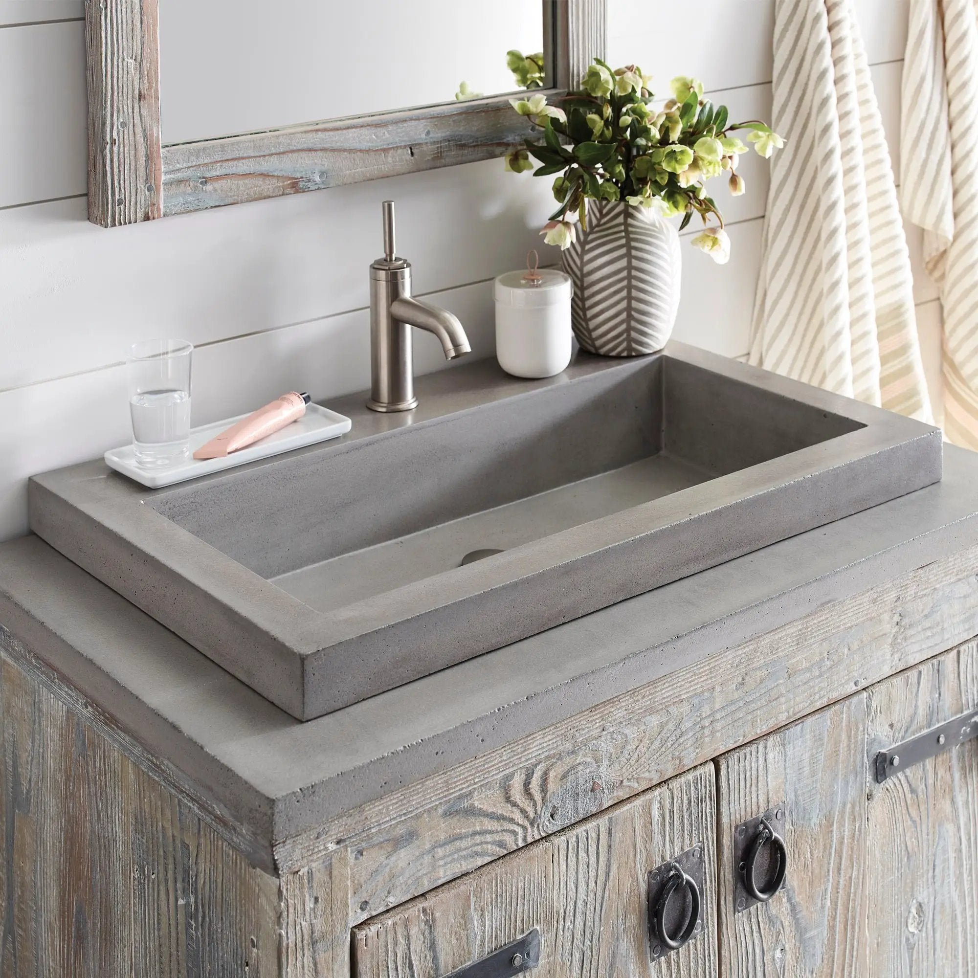 ash bathroom sink