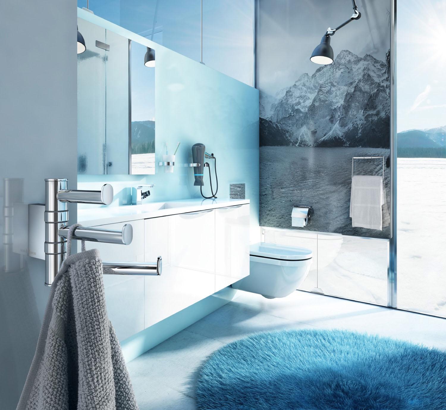 polished chrome triple hook