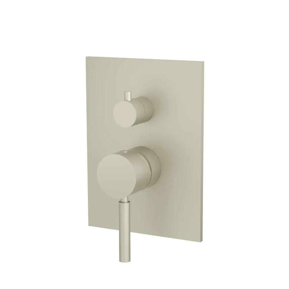 Flusso Serie 100 Tub / Shower Trim with Pressure Balance Valve - 3-Output by Flusso