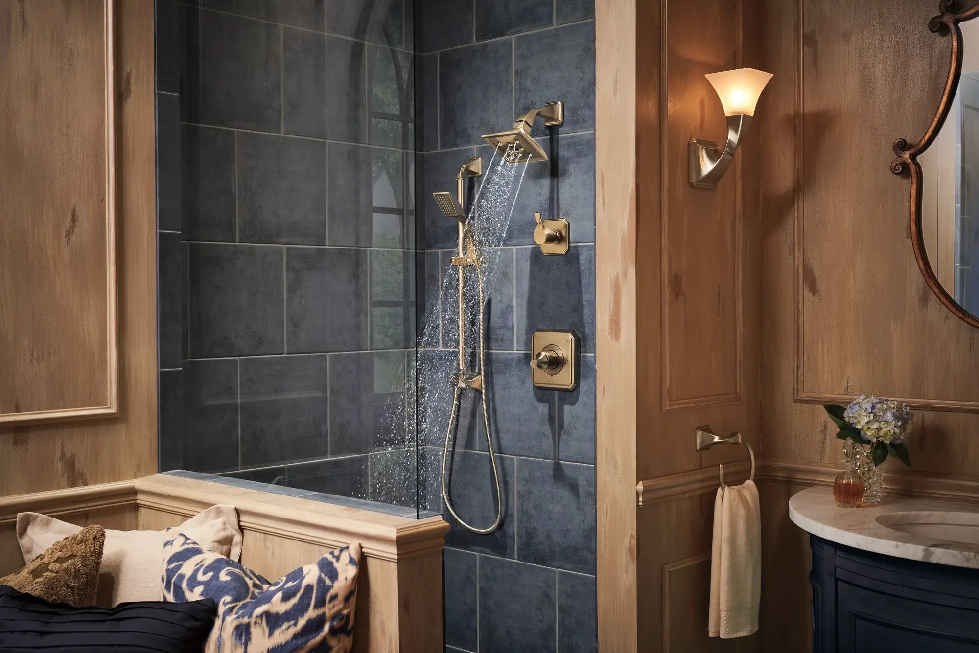 luxe gold showerhead