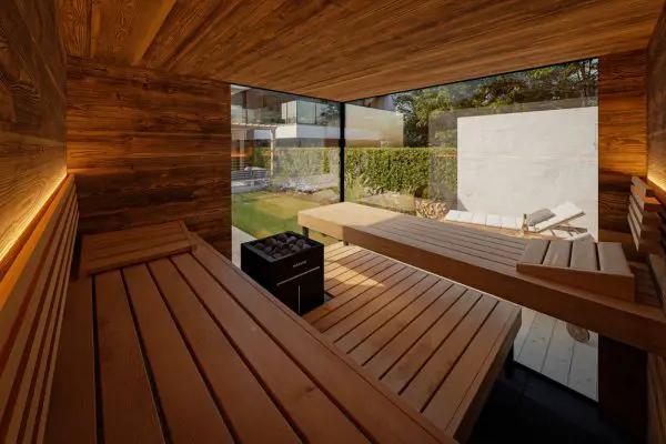 sauna cabin