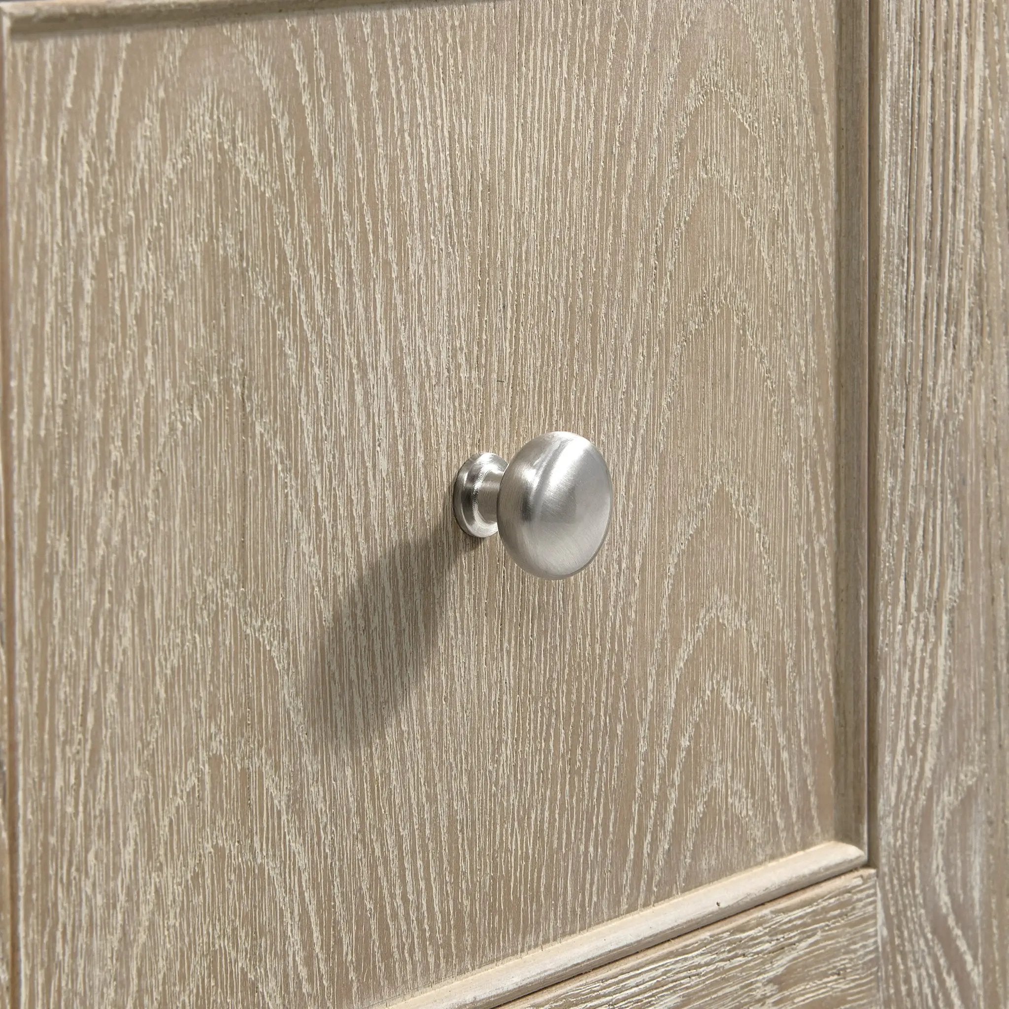 whitewashed oak vanity