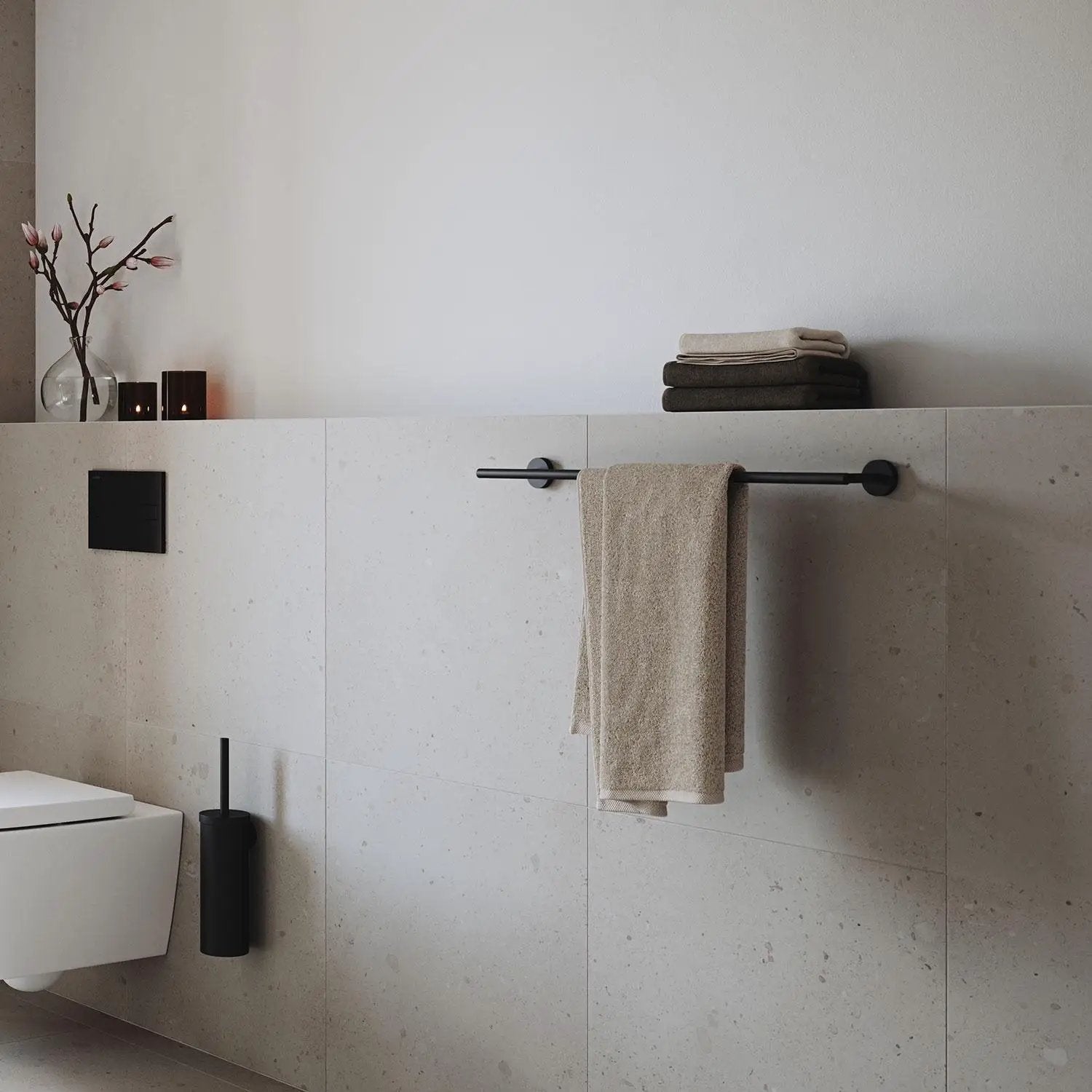 polished chrome towel rail