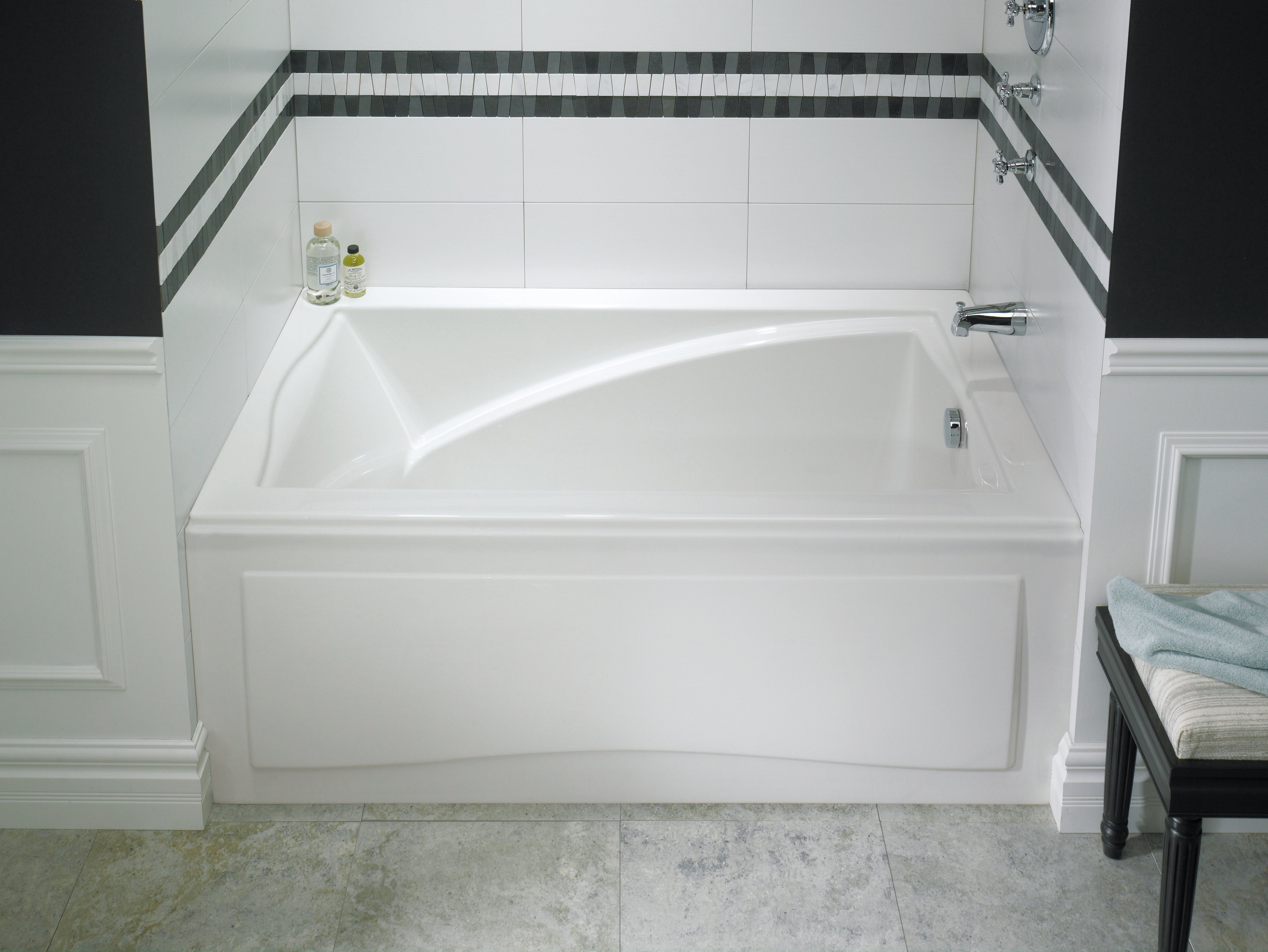 white bathtub