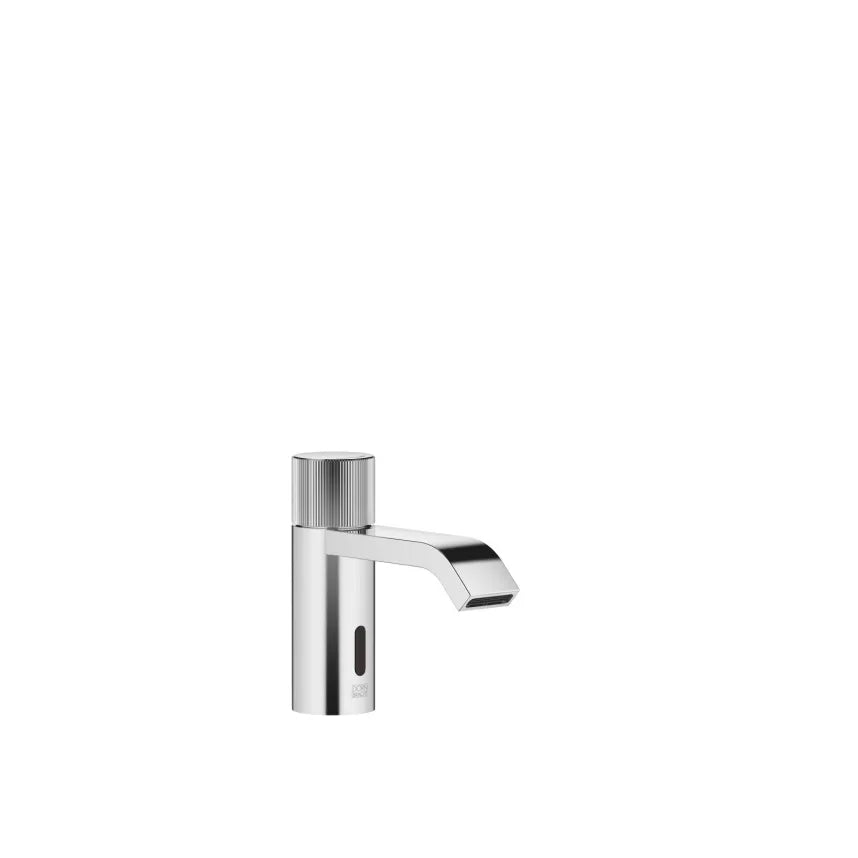 chrome touchfree faucet