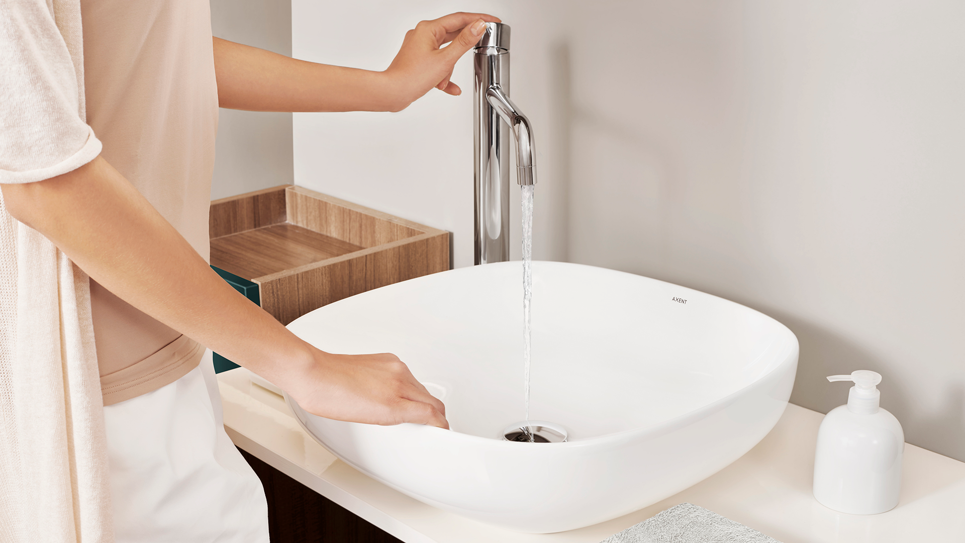 white bathroom sink