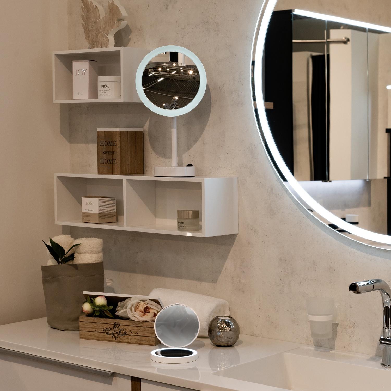 white make-up mirror
