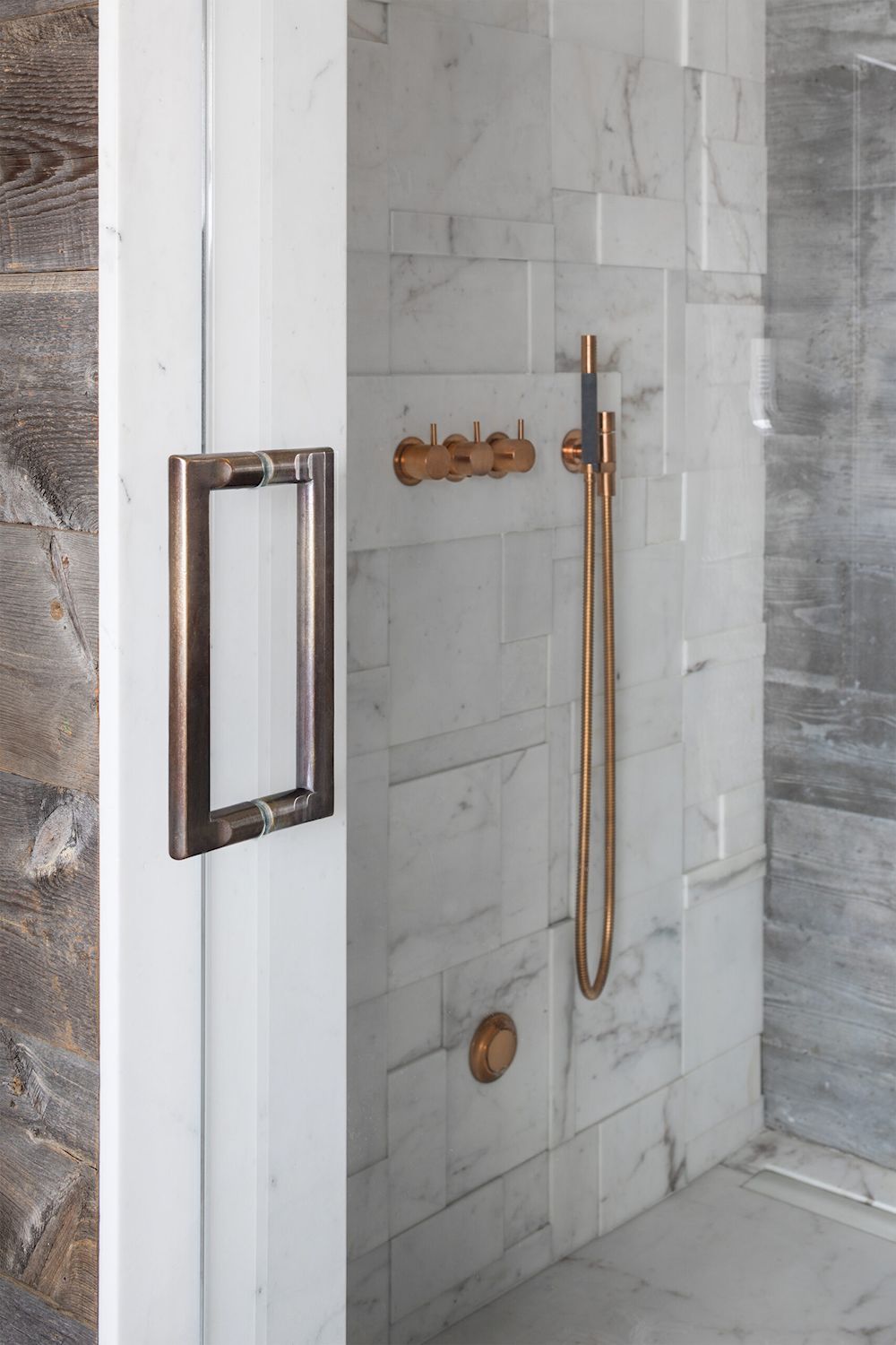 bronze medium cabinet pull