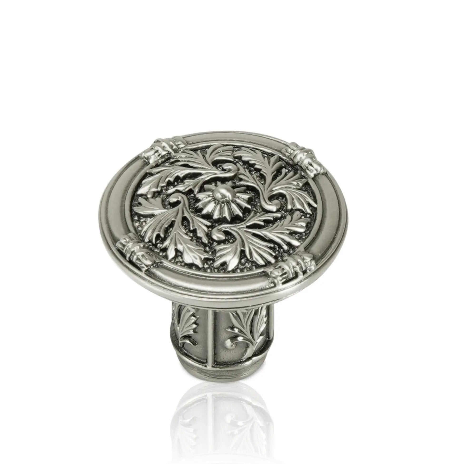 Edgar Berebi Geneve Knob by Edgar Berebi
