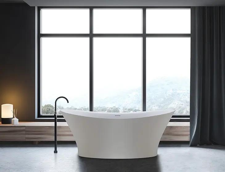 white bathtub