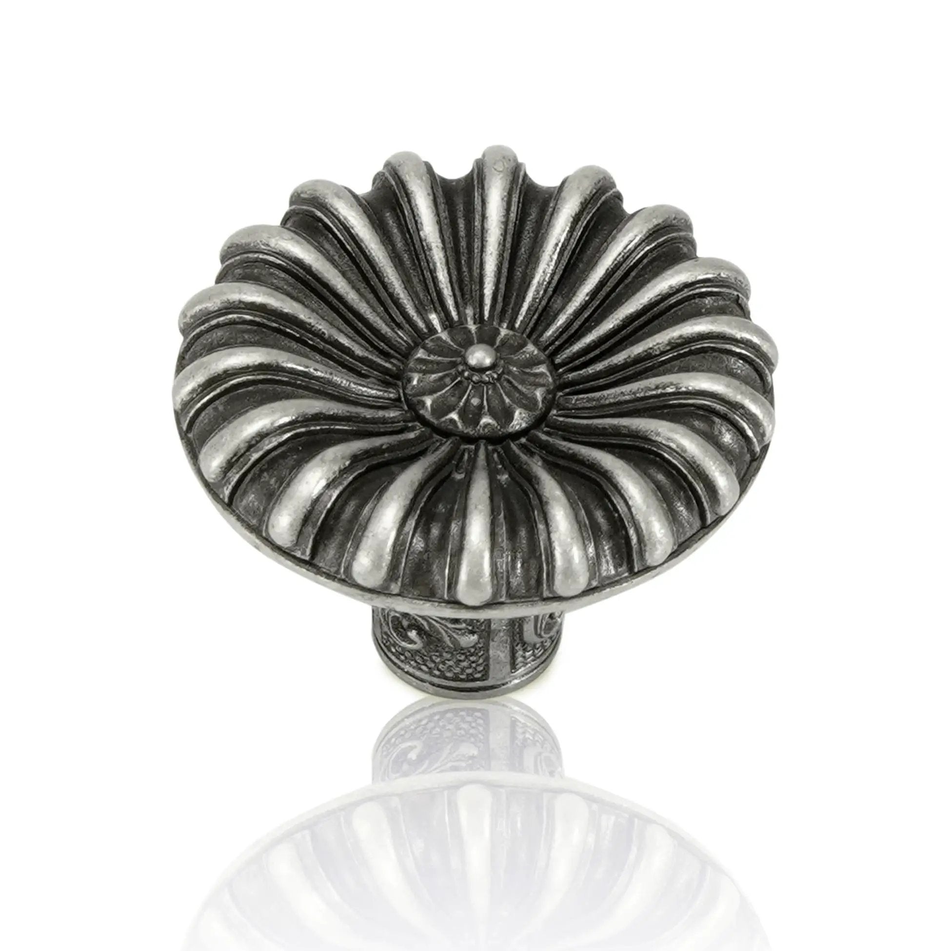 Edgar Berebi Nantucket Knob by Edgar Berebi