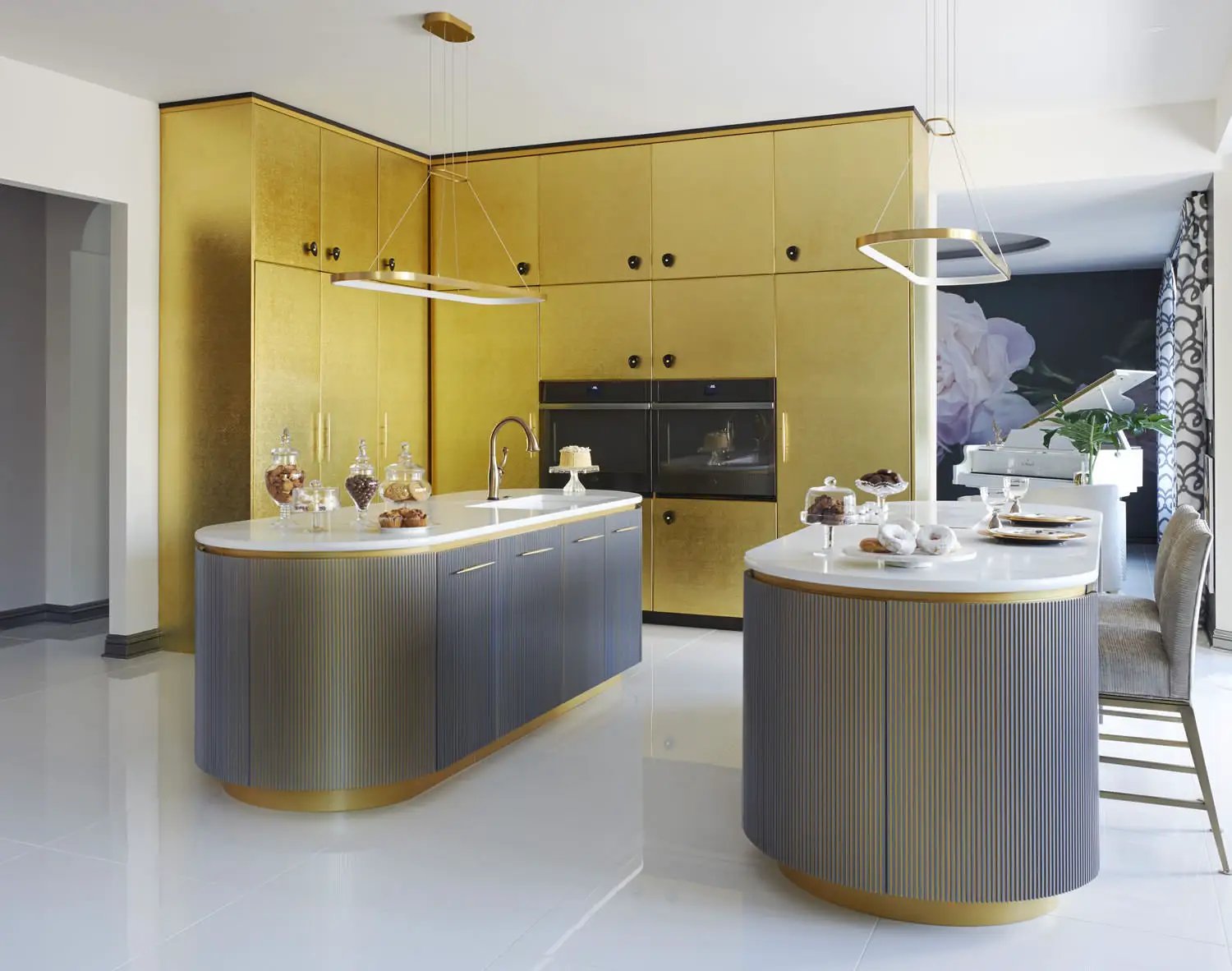 satin brass knob