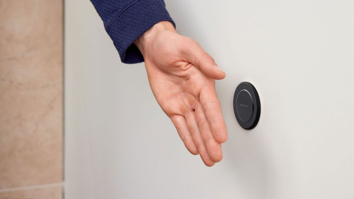 matte black flush control